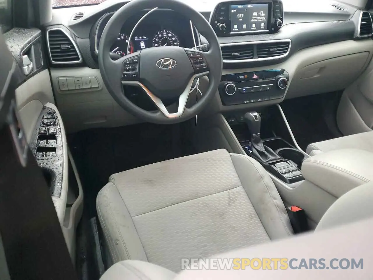 8 fotografías del automóvil dañado KM8J2CA42KU918843 HYUNDAI TUCSON 2019