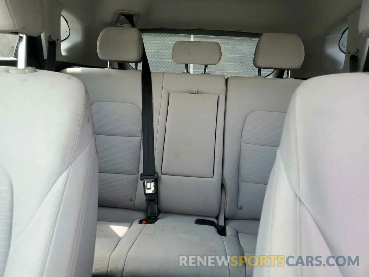 10 fotografías del automóvil dañado KM8J2CA43KU838466 HYUNDAI TUCSON 2019