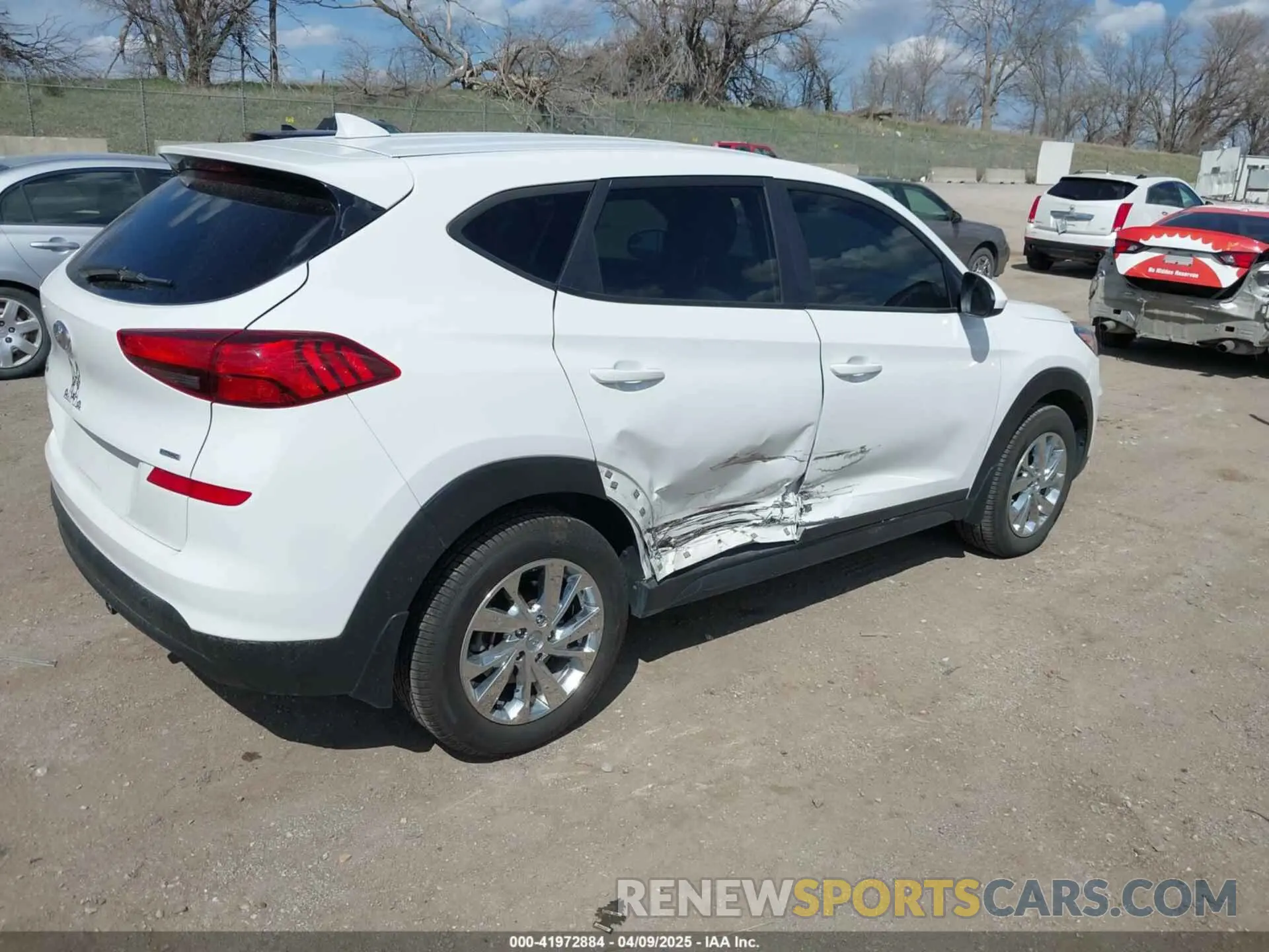 4 fotografías del automóvil dañado KM8J2CA43KU870933 HYUNDAI TUCSON 2019