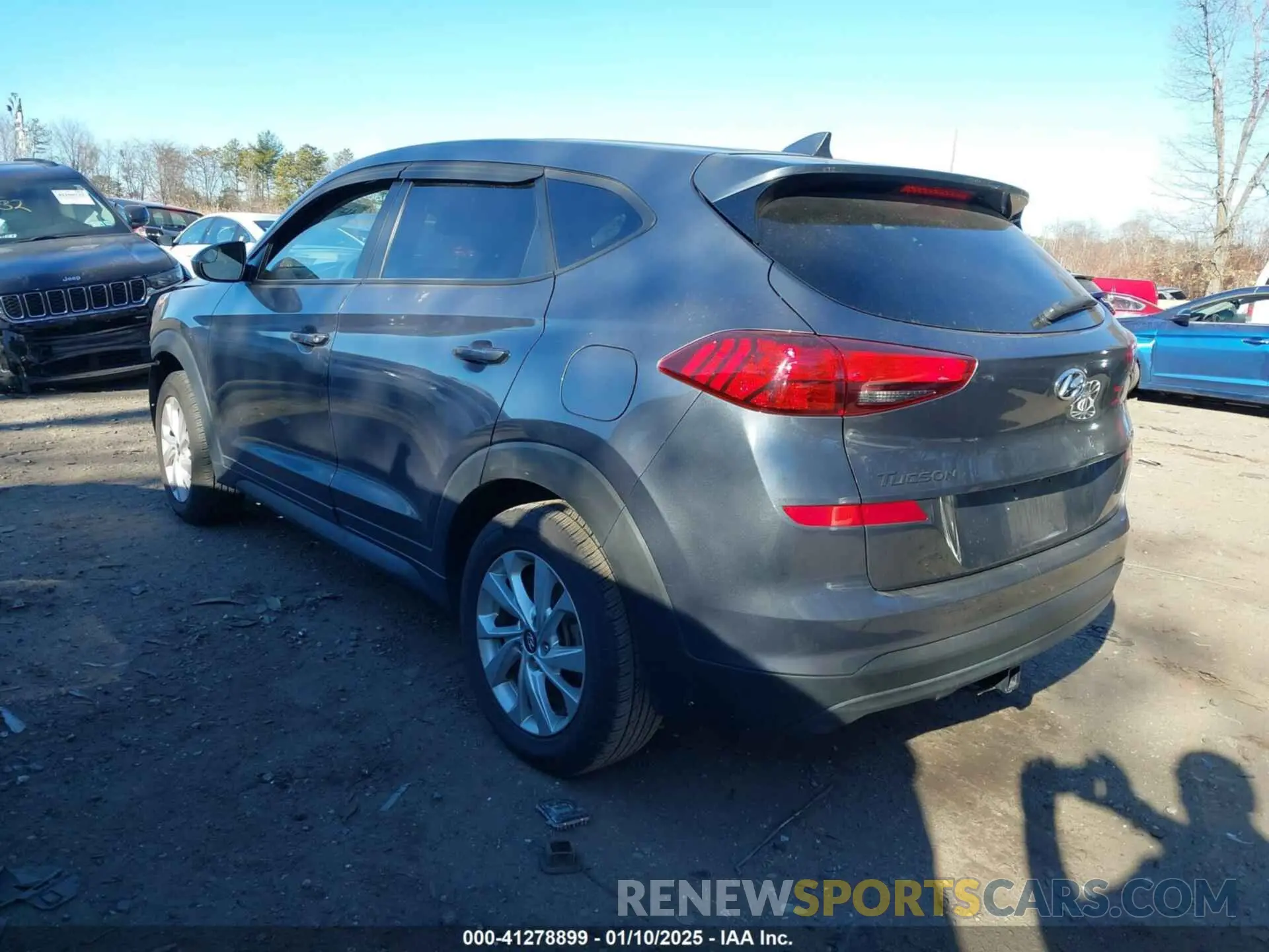 3 fotografías del automóvil dañado KM8J2CA45KU011066 HYUNDAI TUCSON 2019