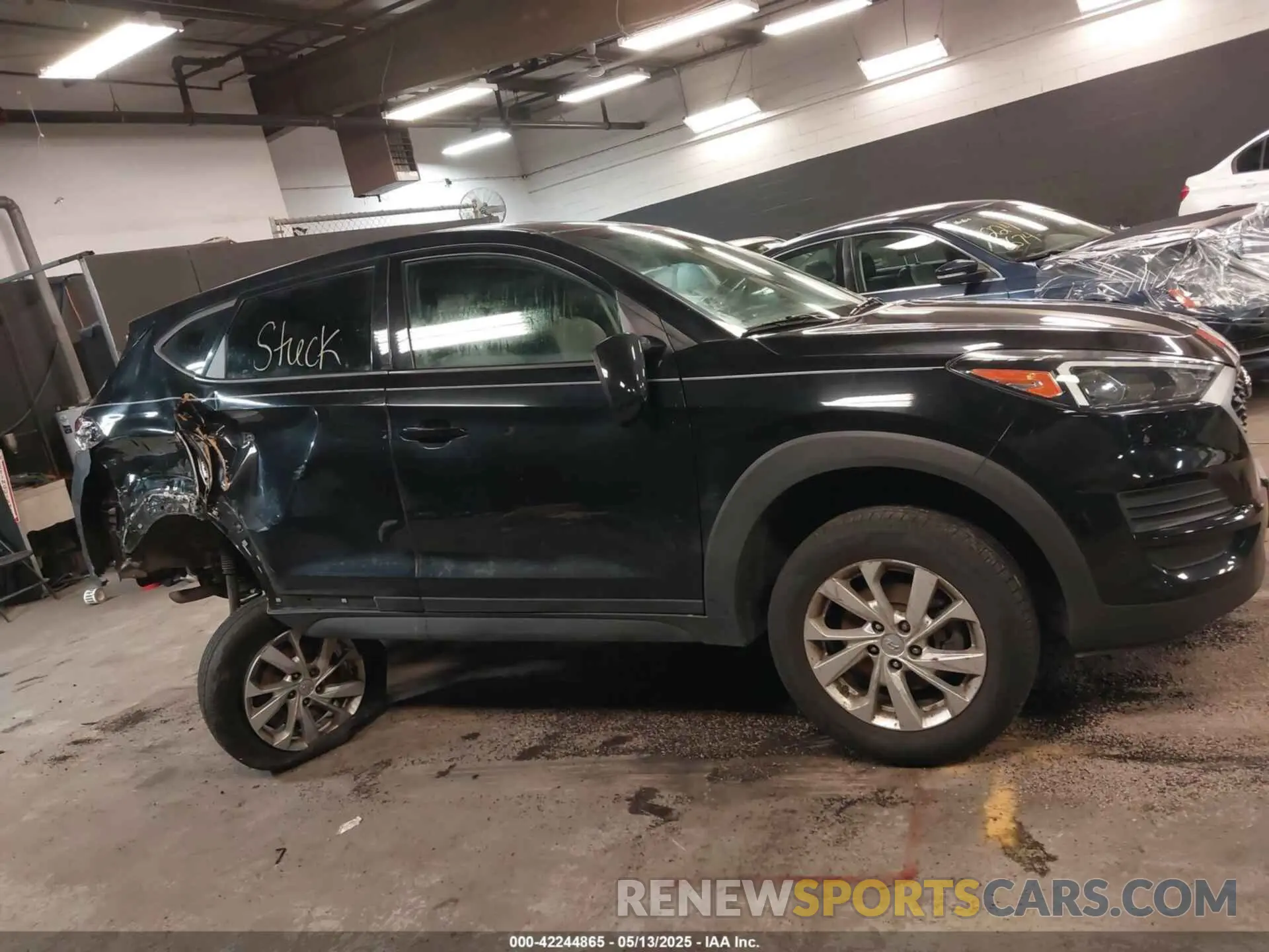 13 fotografías del automóvil dañado KM8J2CA45KU065869 HYUNDAI TUCSON 2019
