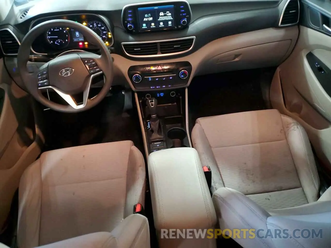 8 fotografías del automóvil dañado KM8J2CA45KU847024 HYUNDAI TUCSON 2019