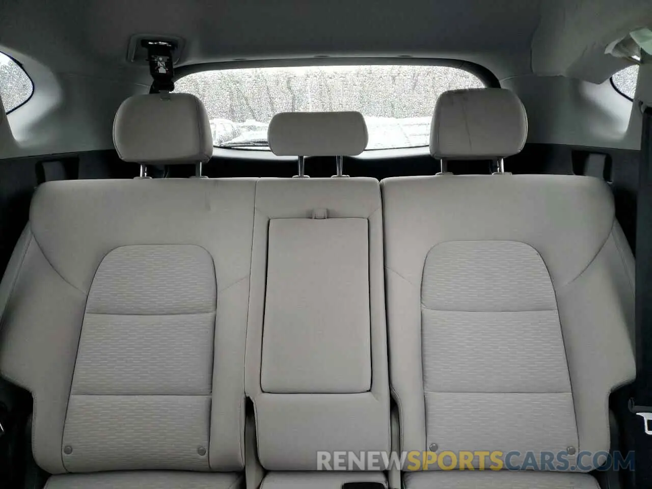 10 fotografías del automóvil dañado KM8J2CA45KU847041 HYUNDAI TUCSON 2019