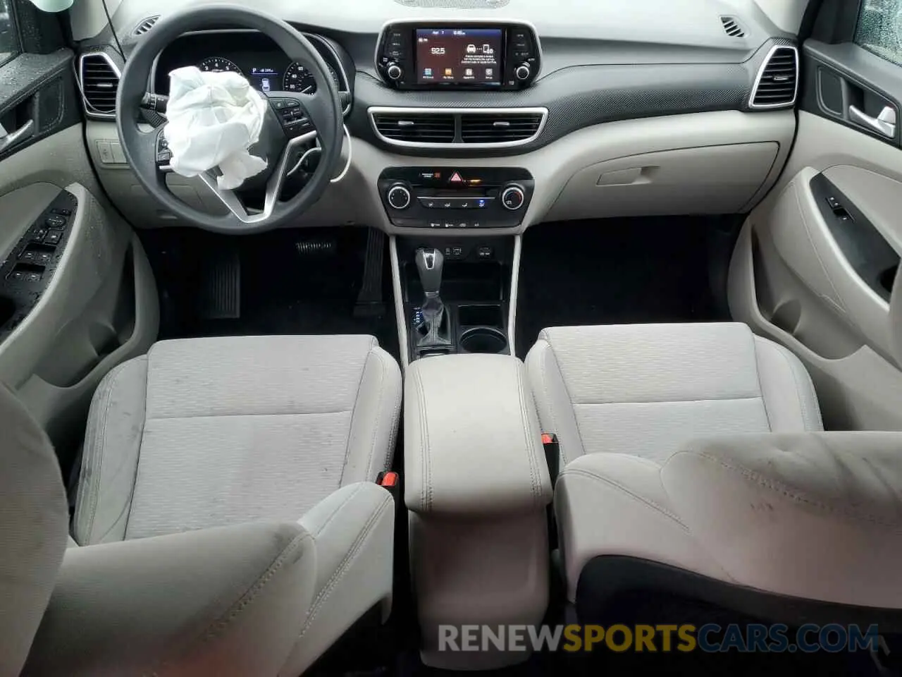 8 fotografías del automóvil dañado KM8J2CA45KU847041 HYUNDAI TUCSON 2019