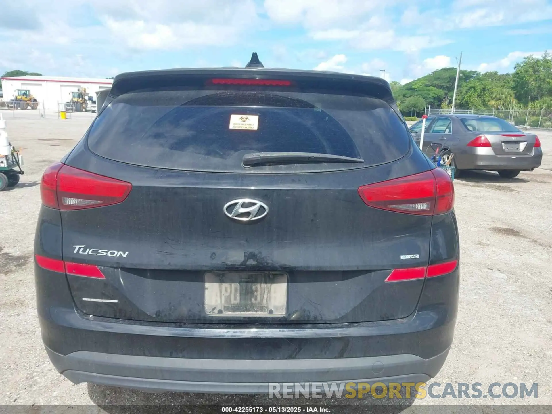 16 fotografías del automóvil dañado KM8J2CA45KU971276 HYUNDAI TUCSON 2019