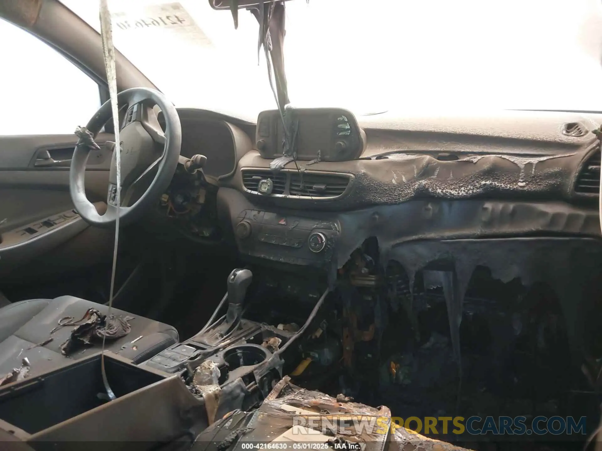 6 fotografías del automóvil dañado KM8J2CA45KU990734 HYUNDAI TUCSON 2019