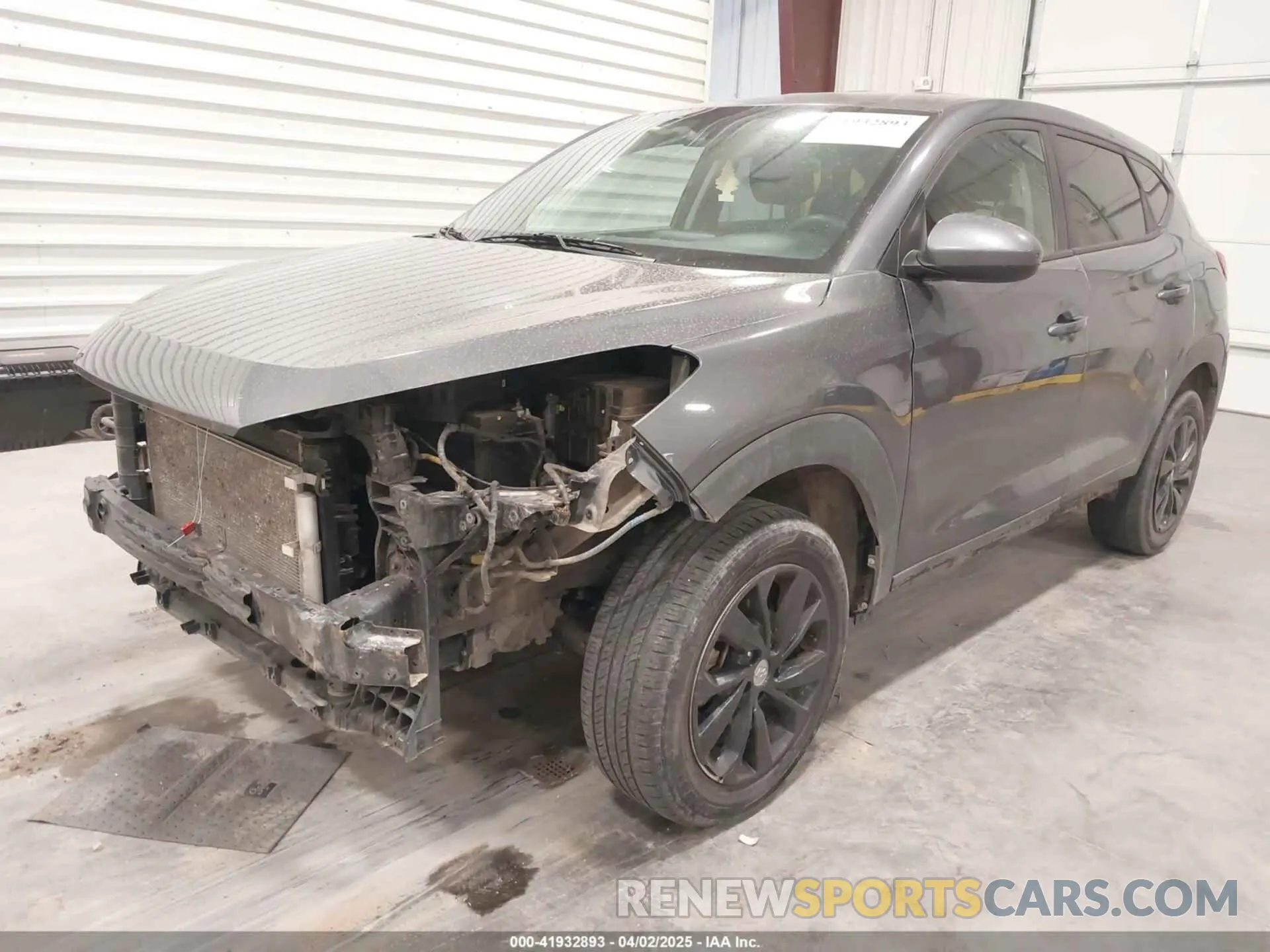 2 fotografías del automóvil dañado KM8J2CA46KU960142 HYUNDAI TUCSON 2019