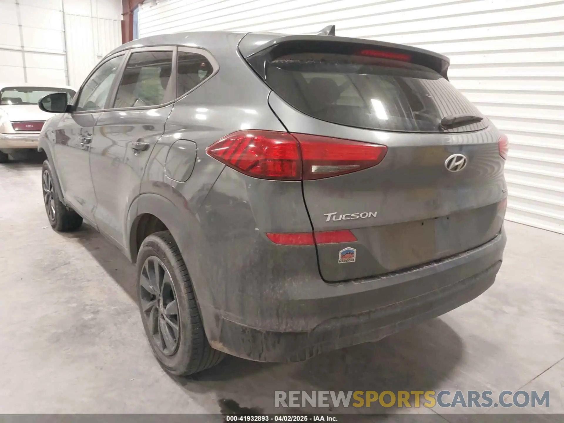 3 fotografías del automóvil dañado KM8J2CA46KU960142 HYUNDAI TUCSON 2019