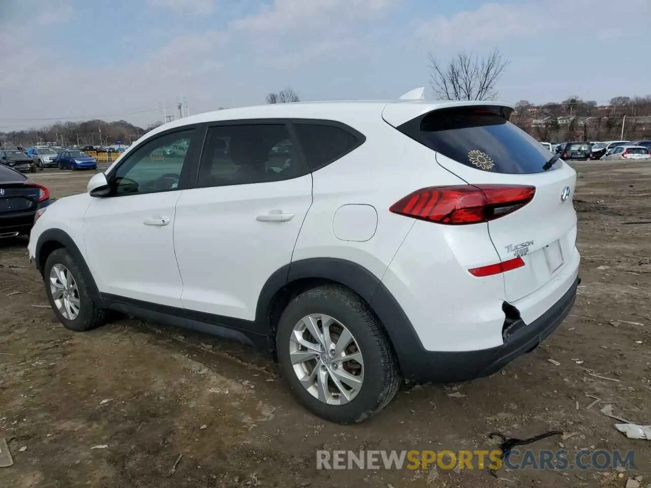2 fotografías del automóvil dañado KM8J2CA47KU055568 HYUNDAI TUCSON 2019