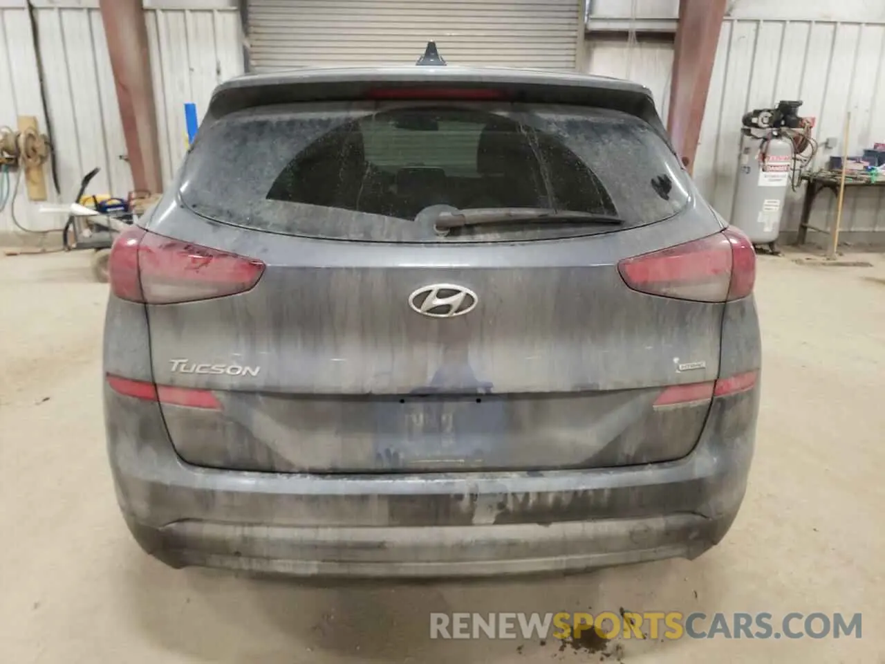 6 fotografías del automóvil dañado KM8J2CA47KU939381 HYUNDAI TUCSON 2019