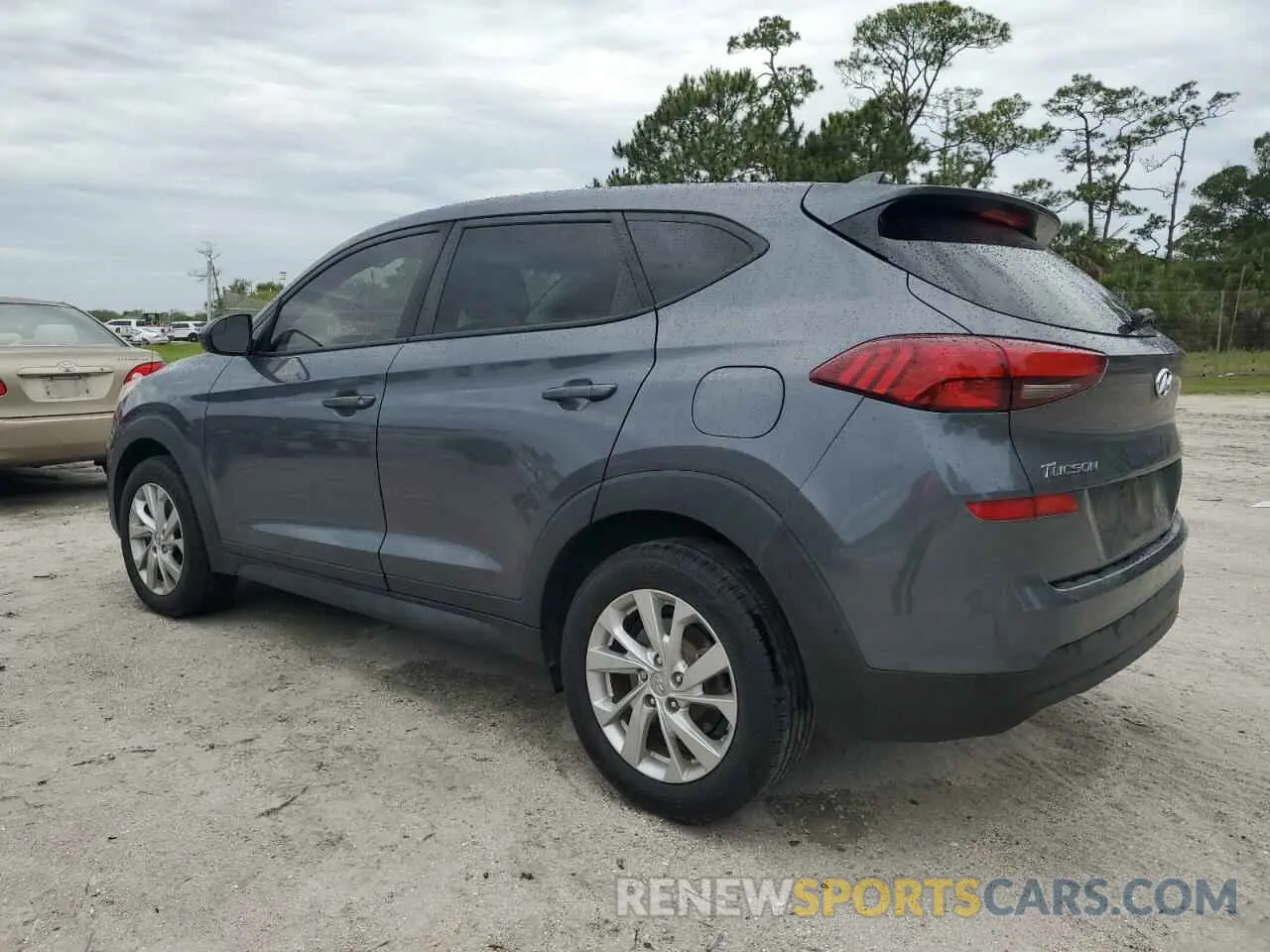 2 fotografías del automóvil dañado KM8J2CA48KU041131 HYUNDAI TUCSON 2019