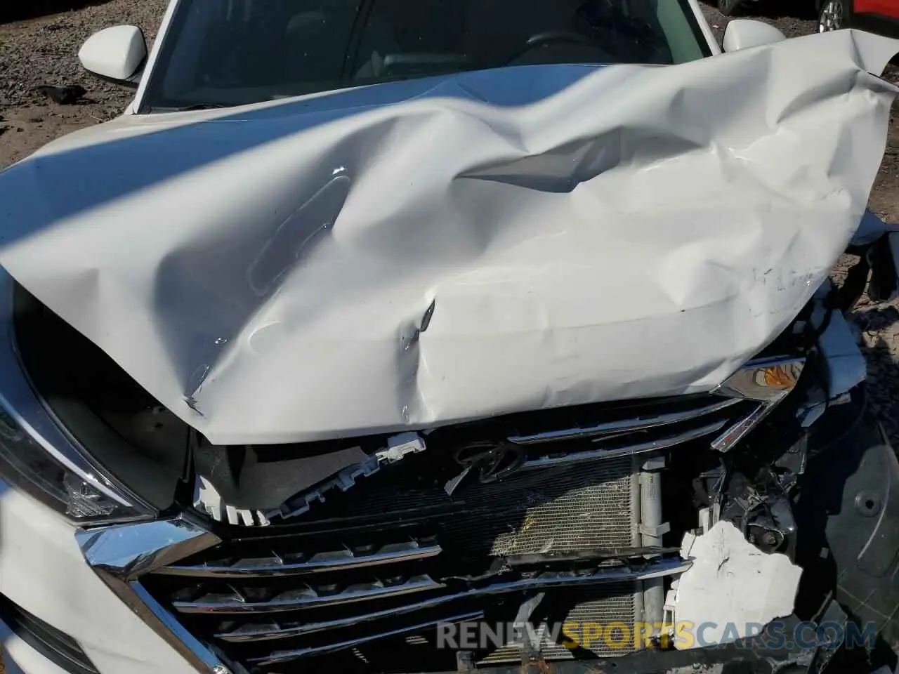 12 fotografías del automóvil dañado KM8J2CA48KU946016 HYUNDAI TUCSON 2019