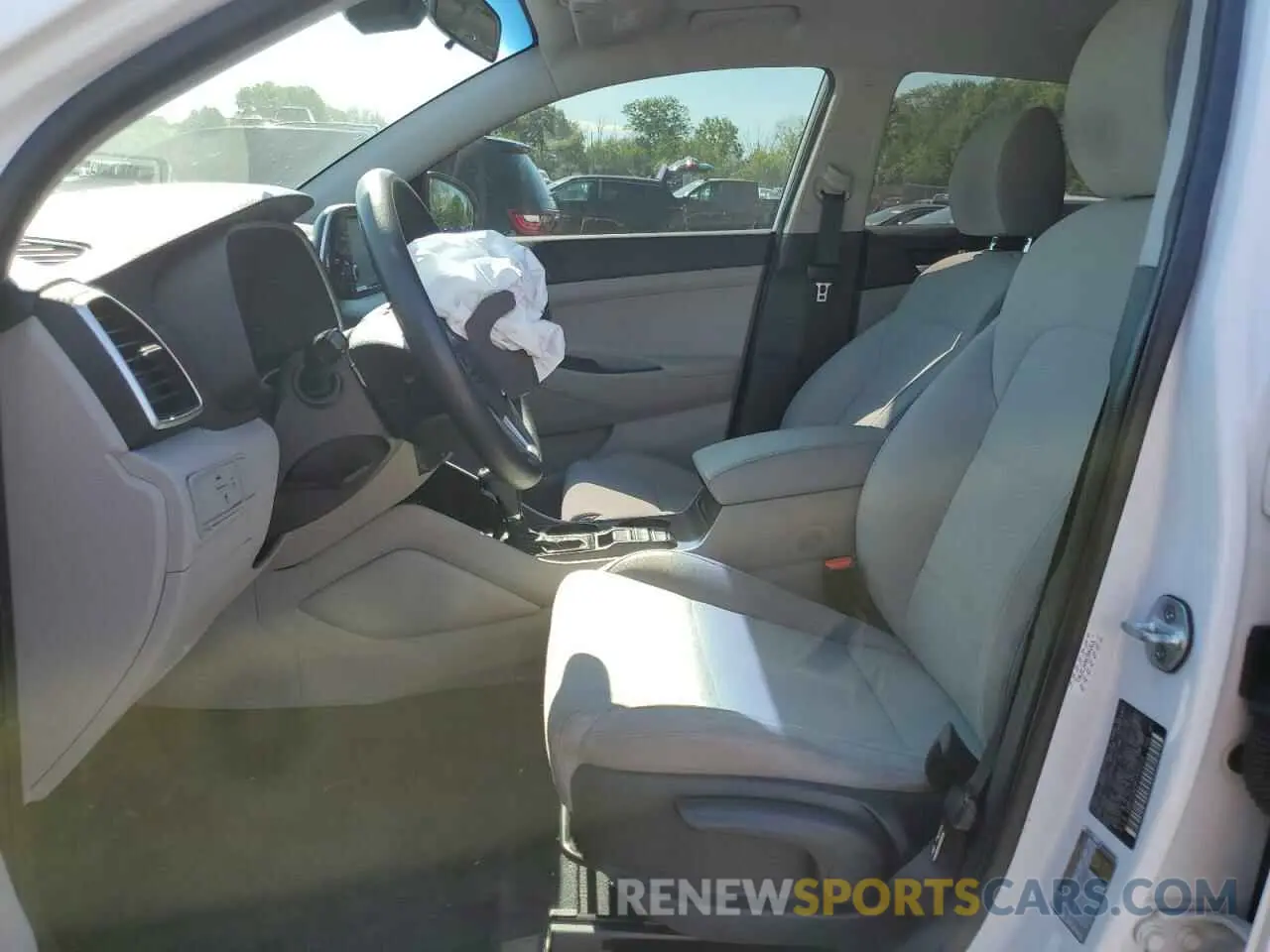 7 fotografías del automóvil dañado KM8J2CA48KU946016 HYUNDAI TUCSON 2019