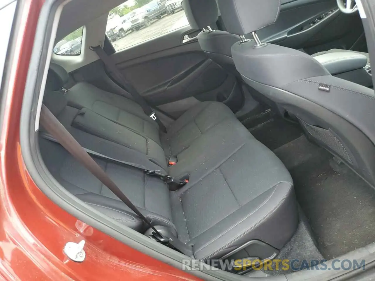 11 fotografías del automóvil dañado KM8J2CA48KU955122 HYUNDAI TUCSON 2019