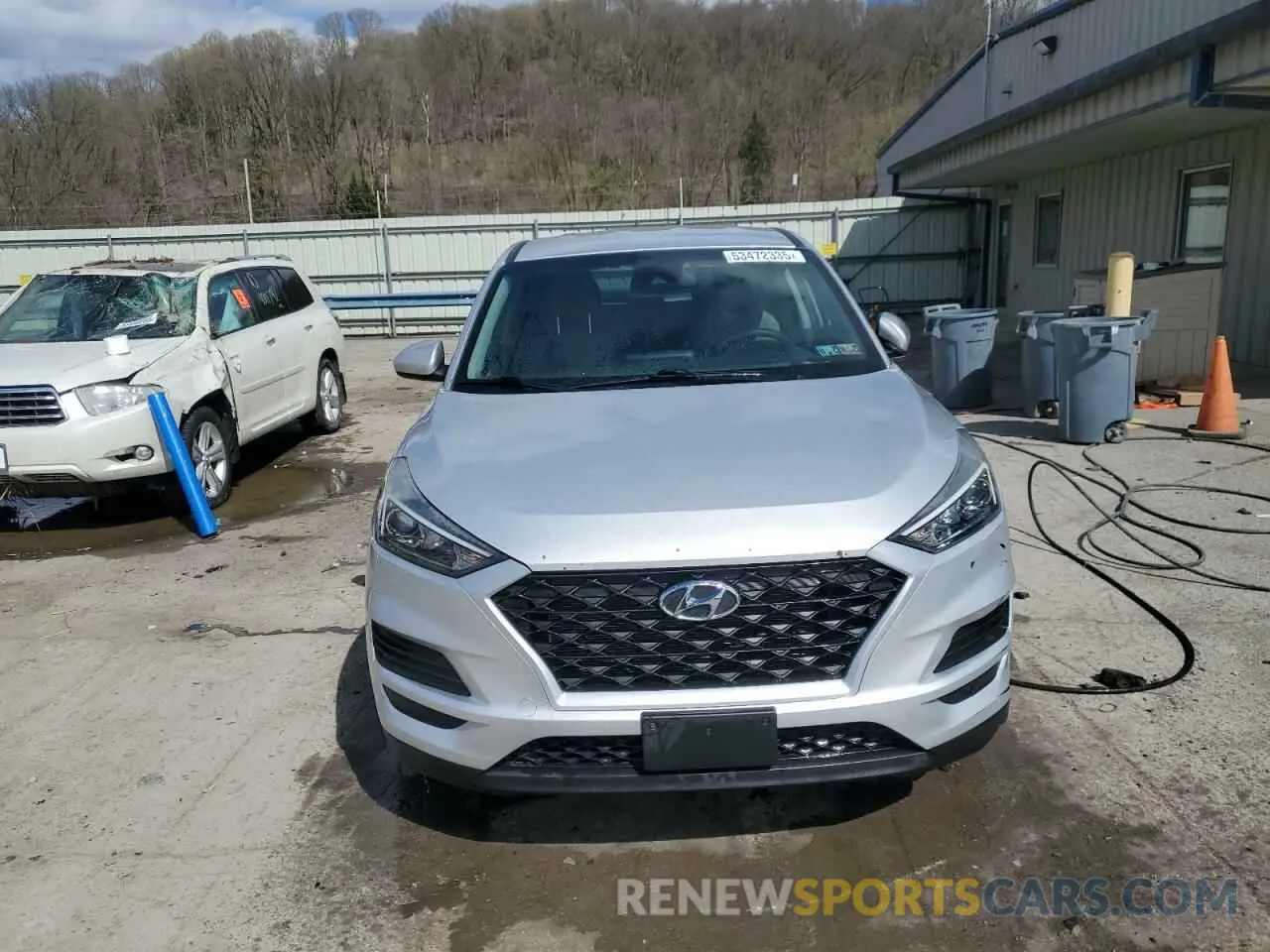 5 fotografías del automóvil dañado KM8J2CA49KU912845 HYUNDAI TUCSON 2019