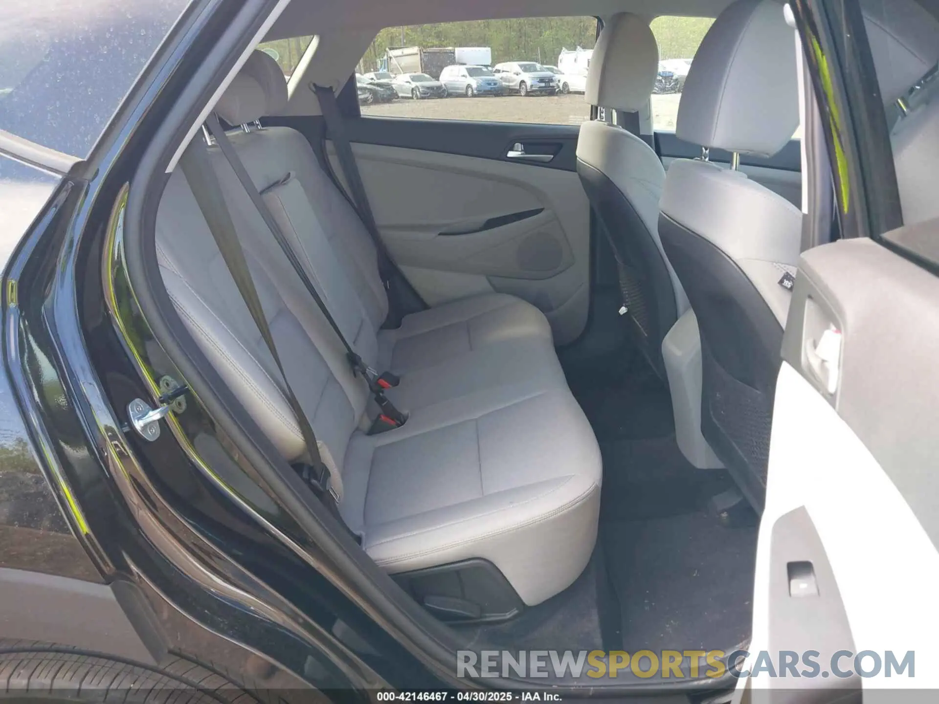 8 fotografías del automóvil dañado KM8J2CA4XKU042622 HYUNDAI TUCSON 2019