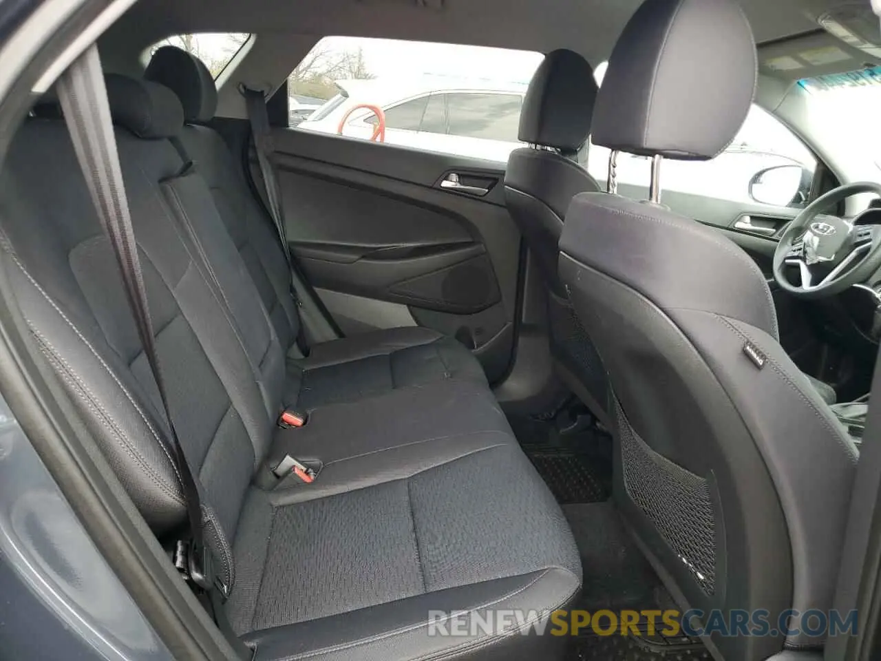 11 fotografías del automóvil dañado KM8J2CA4XKU078553 HYUNDAI TUCSON 2019