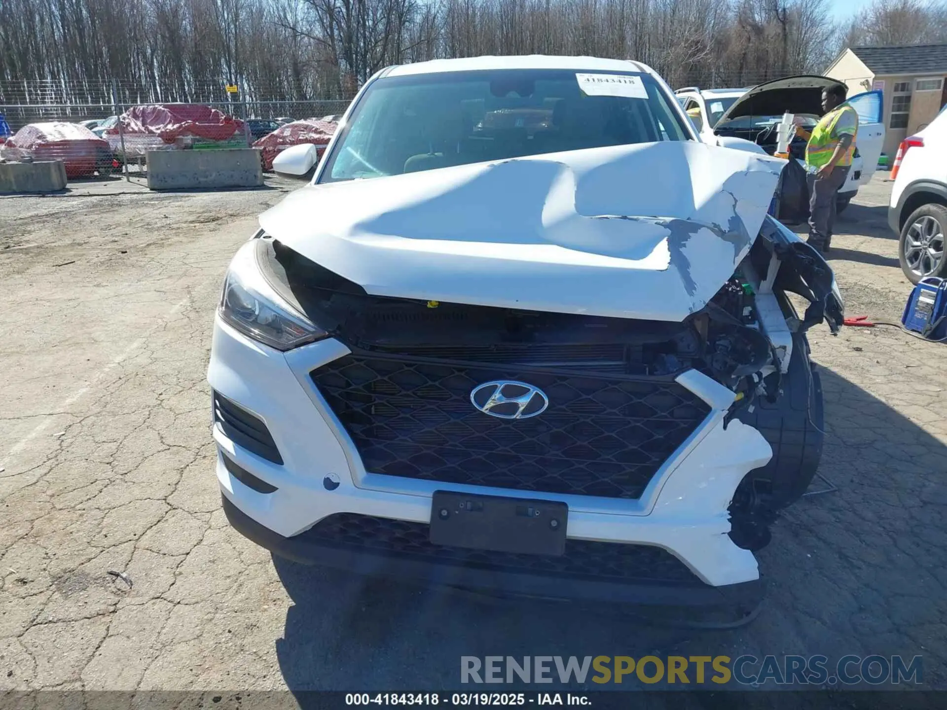 12 fotografías del automóvil dañado KM8J2CA4XKU880939 HYUNDAI TUCSON 2019