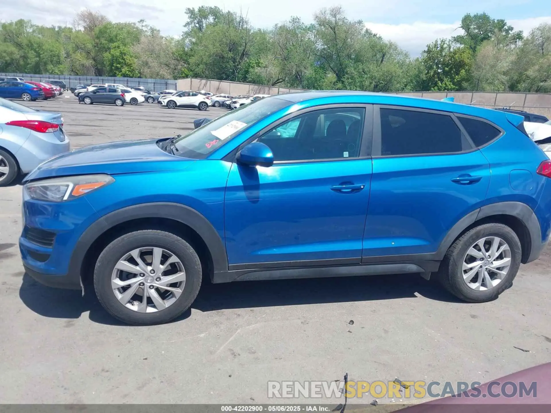 14 fotografías del automóvil dañado KM8J2CA4XKU908755 HYUNDAI TUCSON 2019