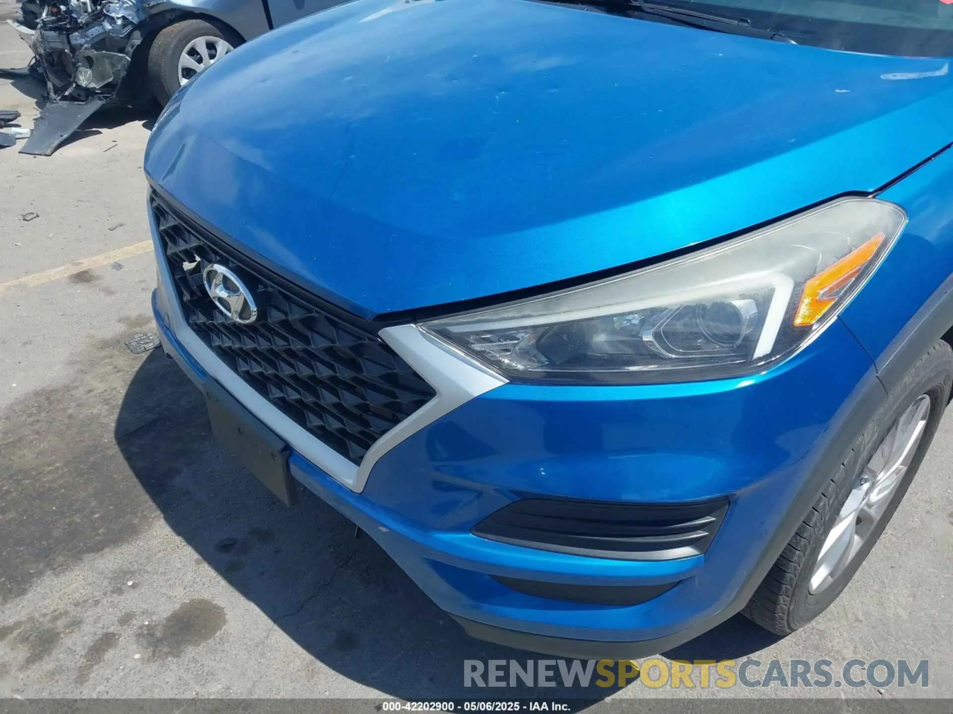 19 fotografías del automóvil dañado KM8J2CA4XKU908755 HYUNDAI TUCSON 2019