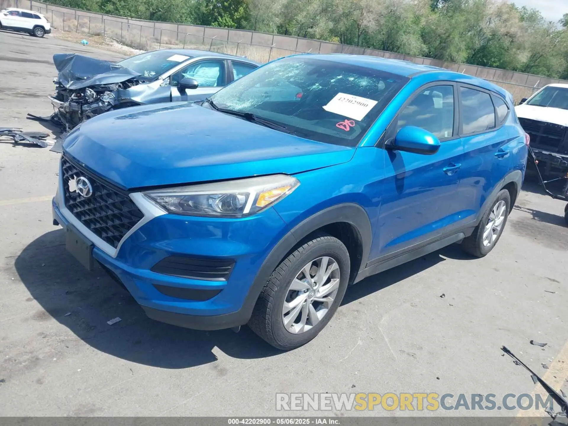 2 fotografías del automóvil dañado KM8J2CA4XKU908755 HYUNDAI TUCSON 2019