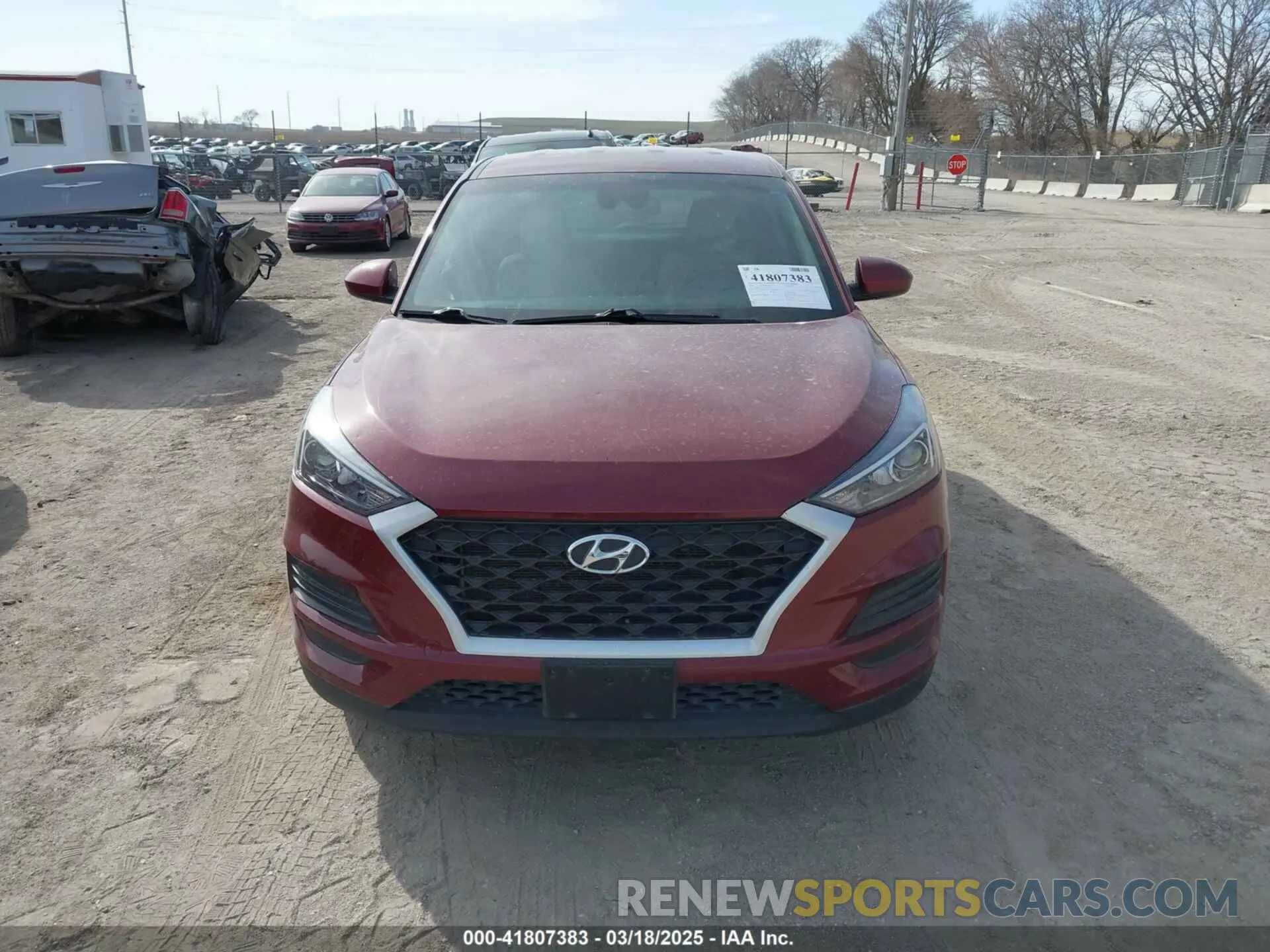 12 fotografías del automóvil dañado KM8J2CA4XKU933204 HYUNDAI TUCSON 2019