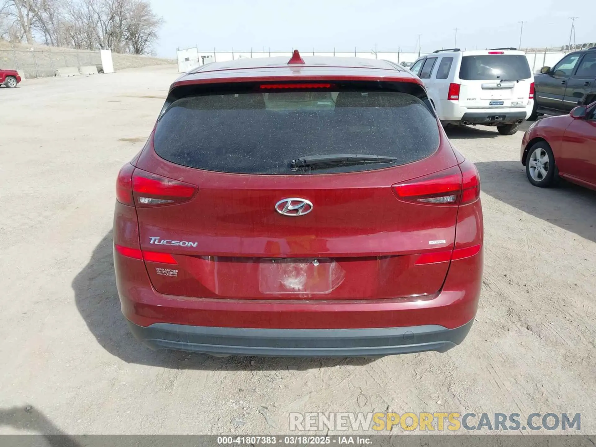 16 fotografías del automóvil dañado KM8J2CA4XKU933204 HYUNDAI TUCSON 2019