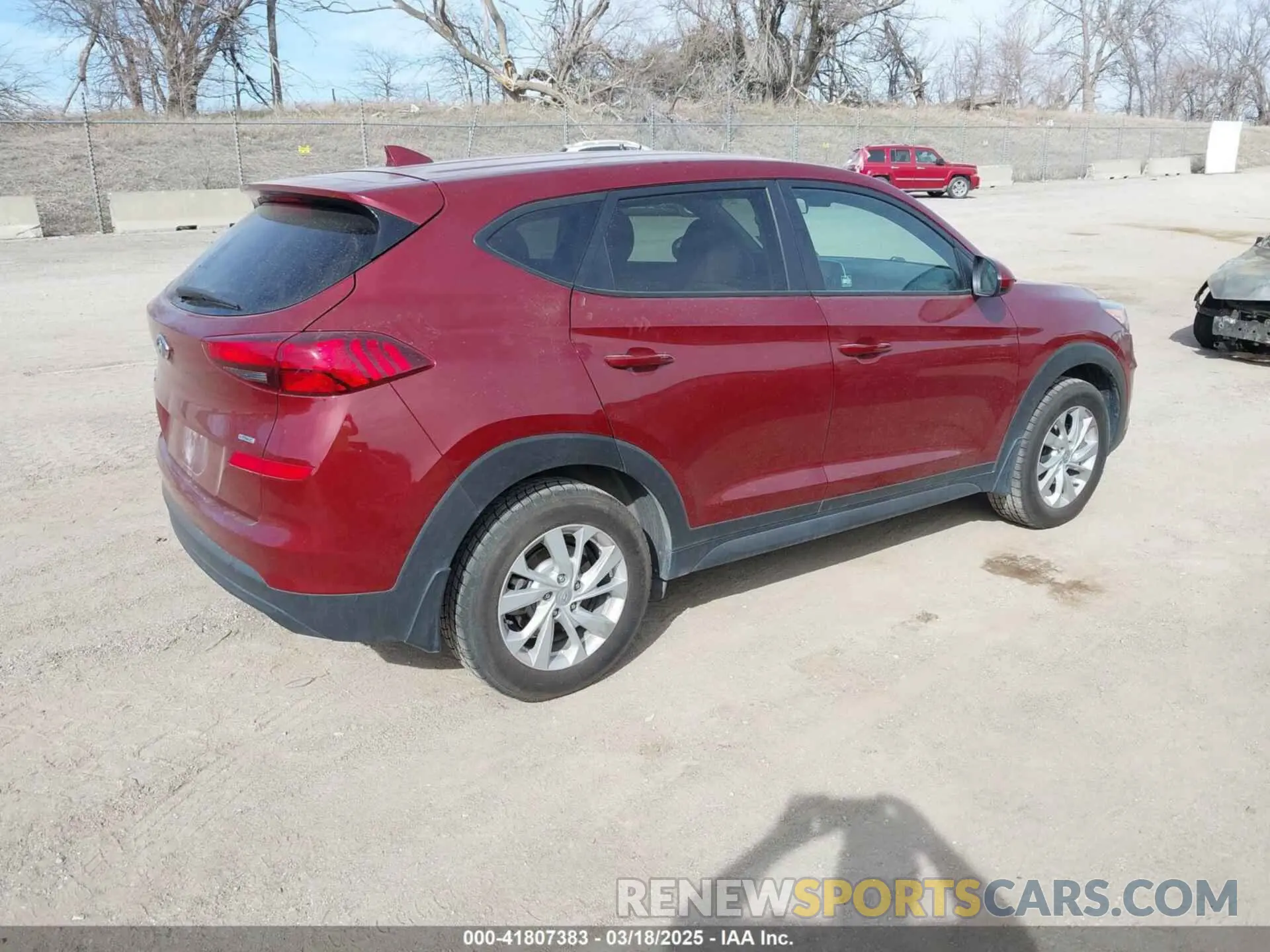 4 fotografías del automóvil dañado KM8J2CA4XKU933204 HYUNDAI TUCSON 2019