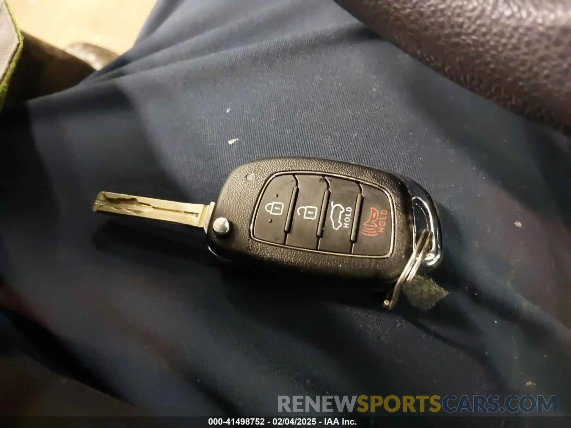 11 fotografías del automóvil dañado KM8J2CA4XKU943280 HYUNDAI TUCSON 2019