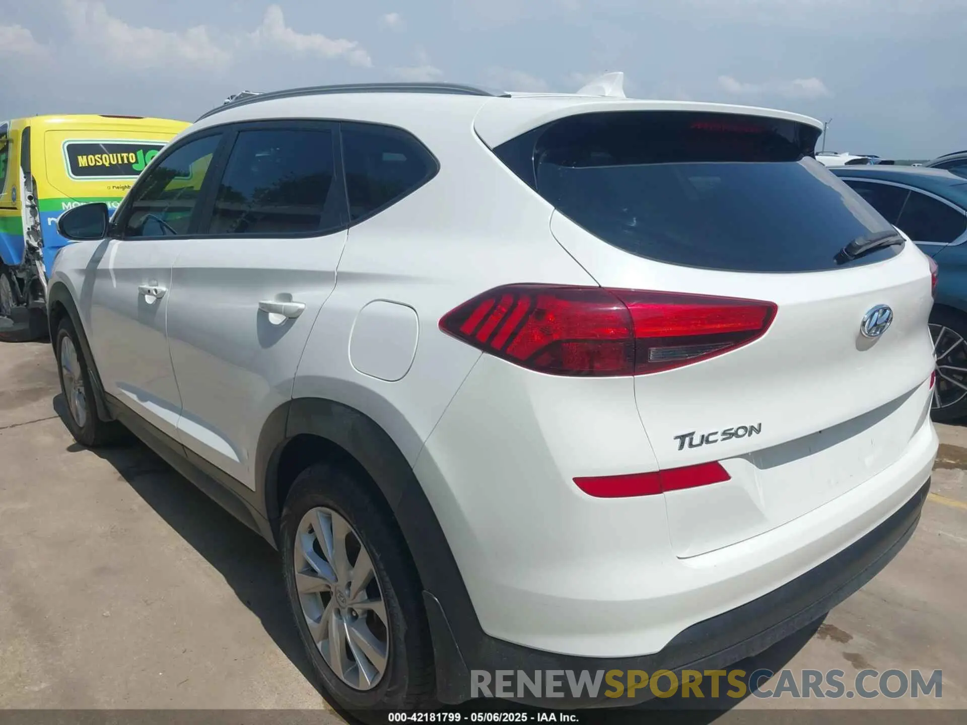 3 fotografías del automóvil dañado KM8J33A41KU070449 HYUNDAI TUCSON 2019