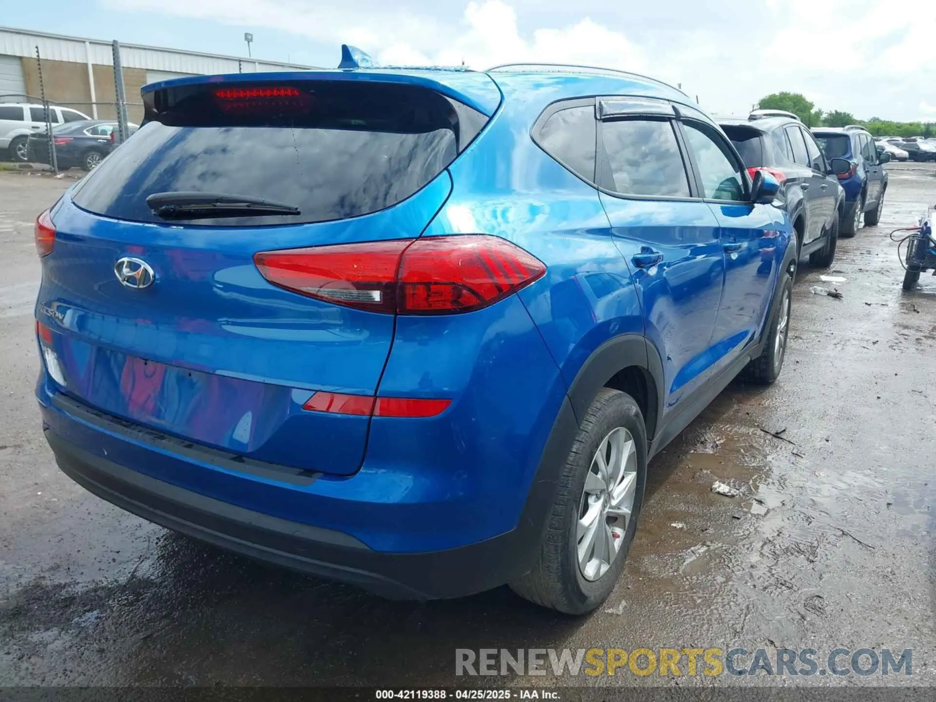 4 fotografías del automóvil dañado KM8J33A46KU025569 HYUNDAI TUCSON 2019