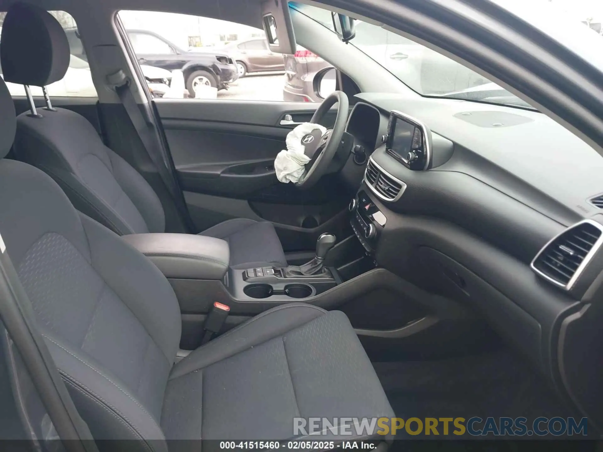 5 fotografías del automóvil dañado KM8J33A49KU071977 HYUNDAI TUCSON 2019