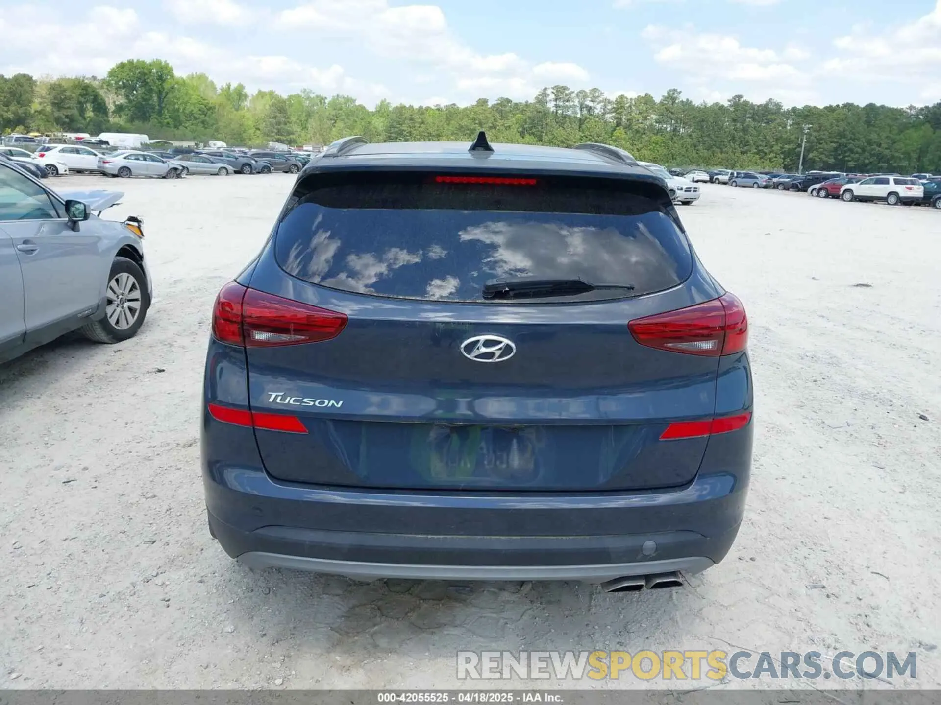 16 fotografías del automóvil dañado KM8J33AL2KU909919 HYUNDAI TUCSON 2019