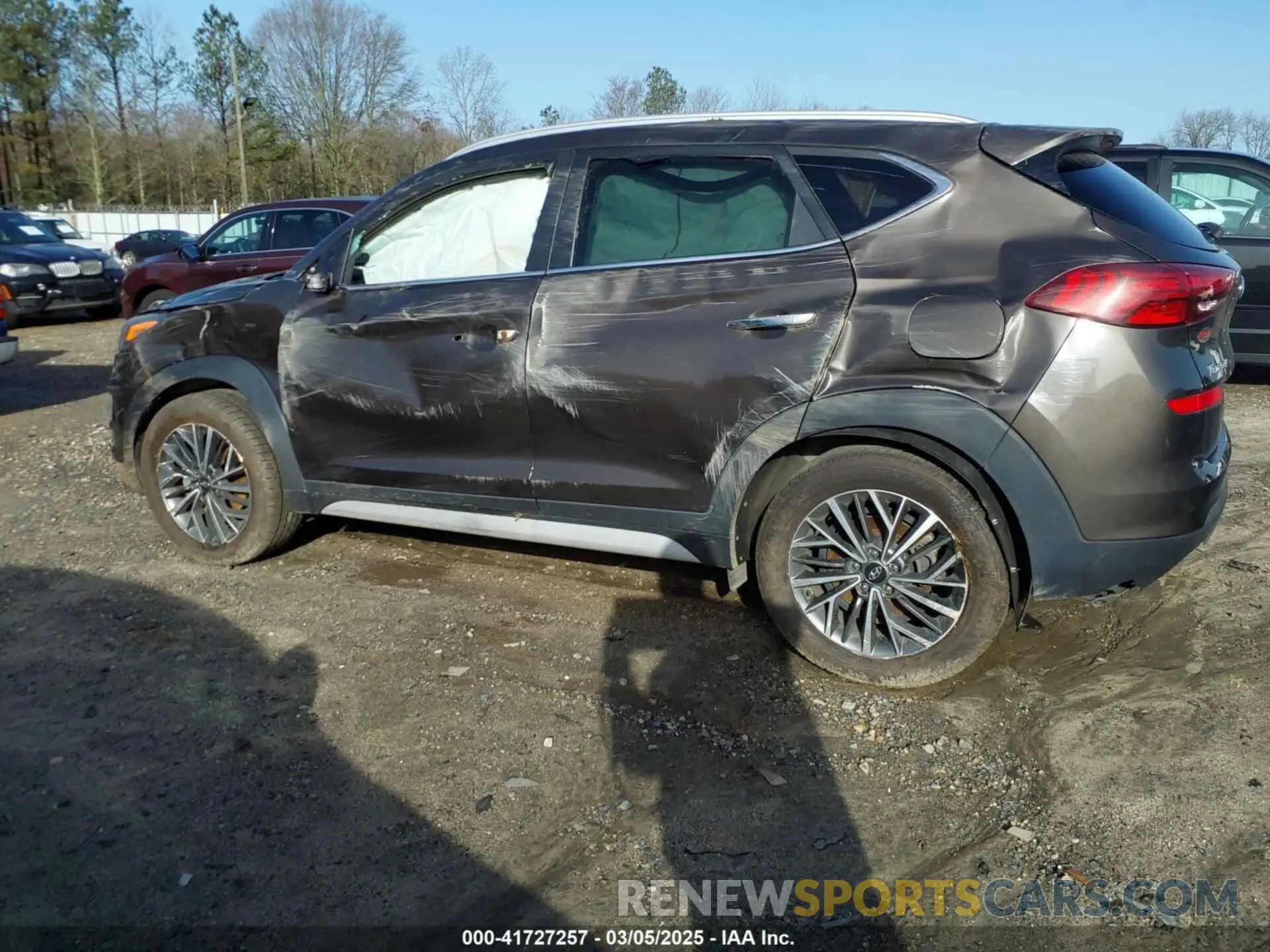 14 fotografías del automóvil dañado KM8J33AL4KU022757 HYUNDAI TUCSON 2019