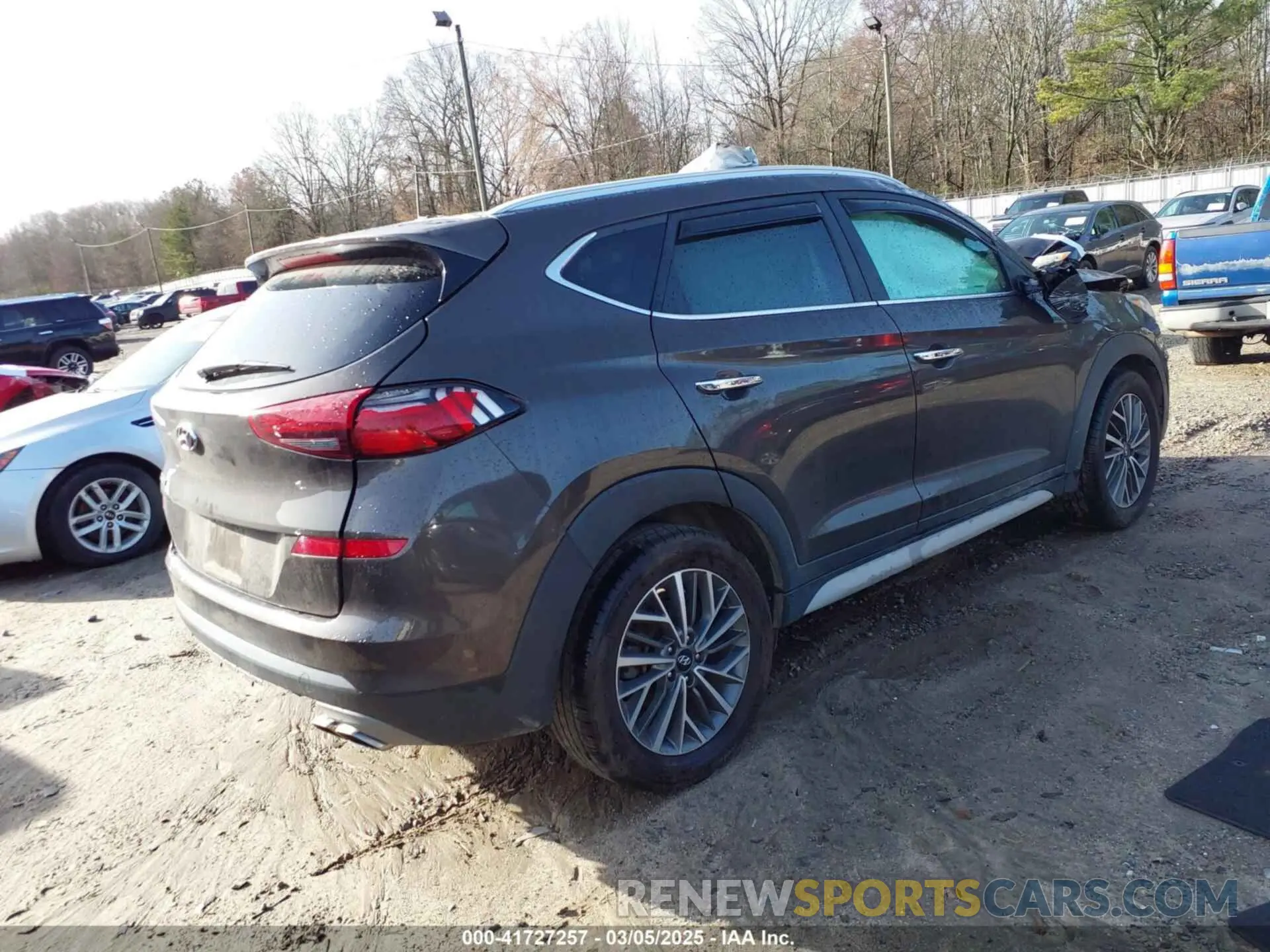 4 fotografías del automóvil dañado KM8J33AL4KU022757 HYUNDAI TUCSON 2019