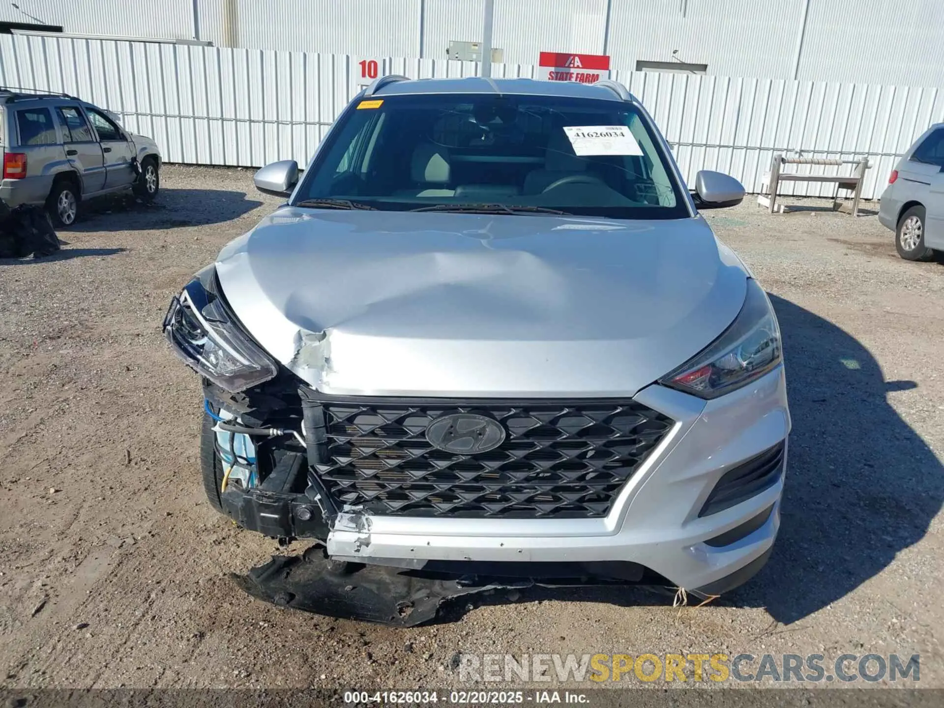 13 fotografías del automóvil dañado KM8J33AL6KU988298 HYUNDAI TUCSON 2019