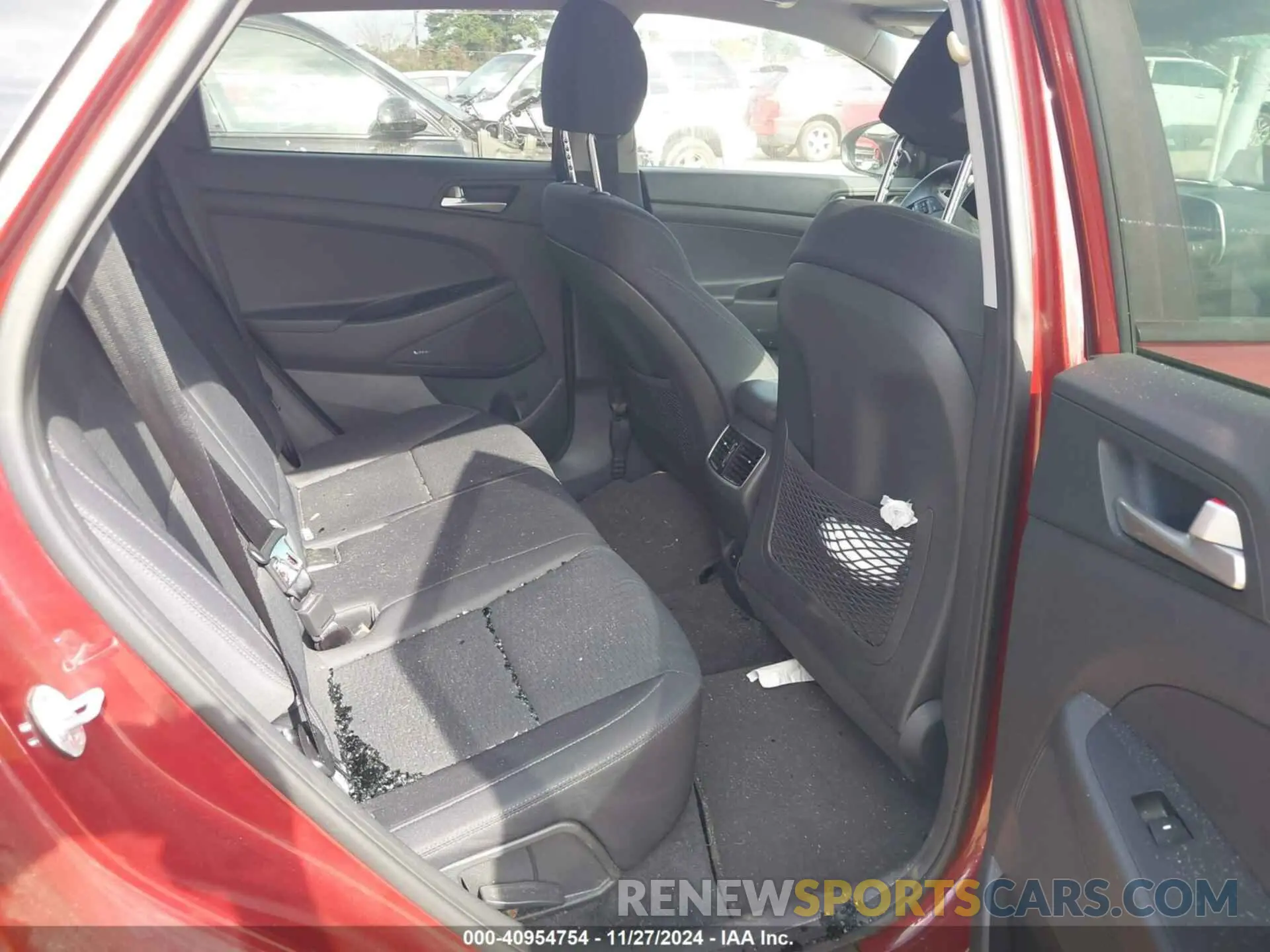 8 fotografías del automóvil dañado KM8J33AL8KU011129 HYUNDAI TUCSON 2019