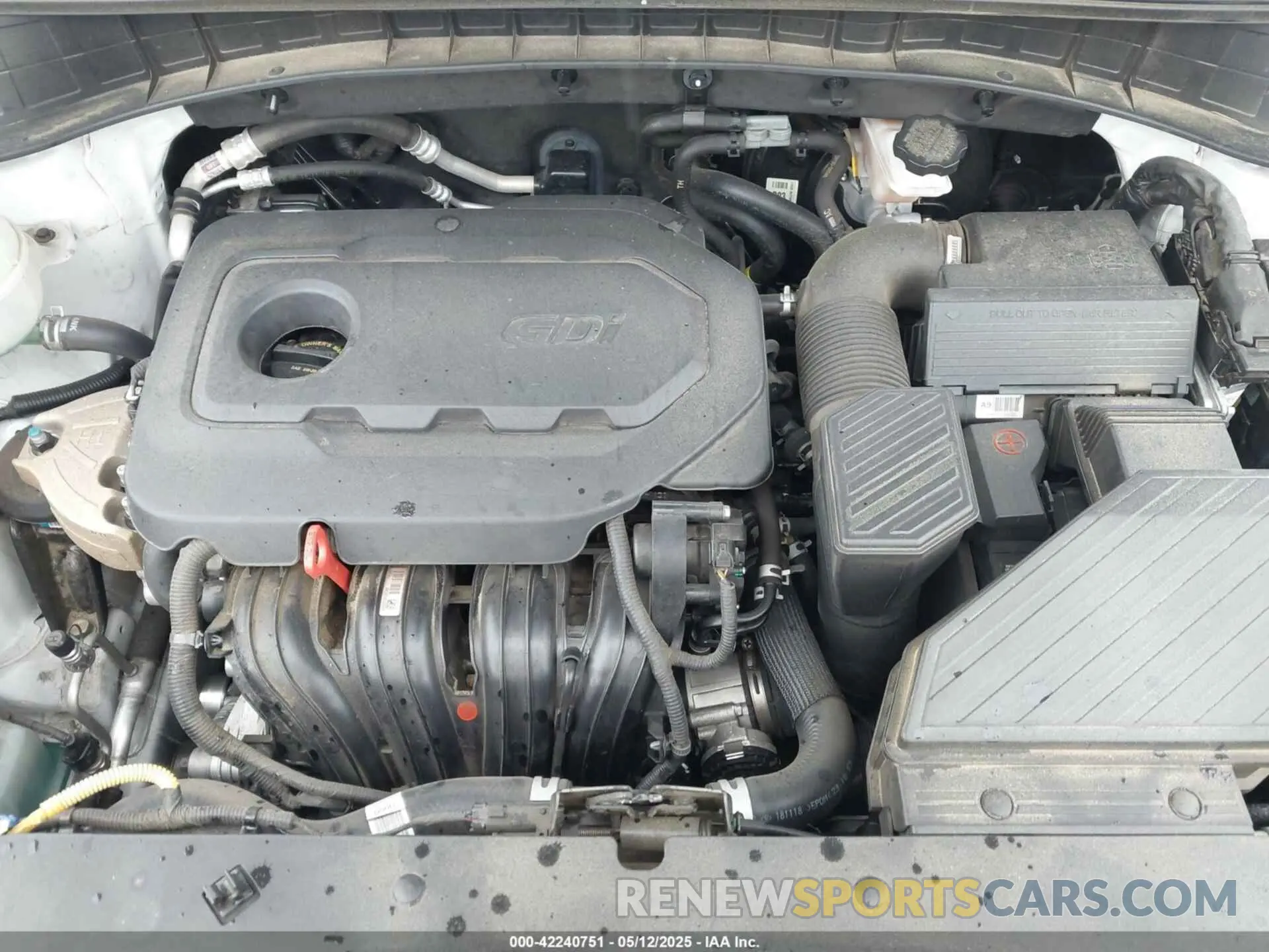 10 fotografías del automóvil dañado KM8J33AL8KU903140 HYUNDAI TUCSON 2019