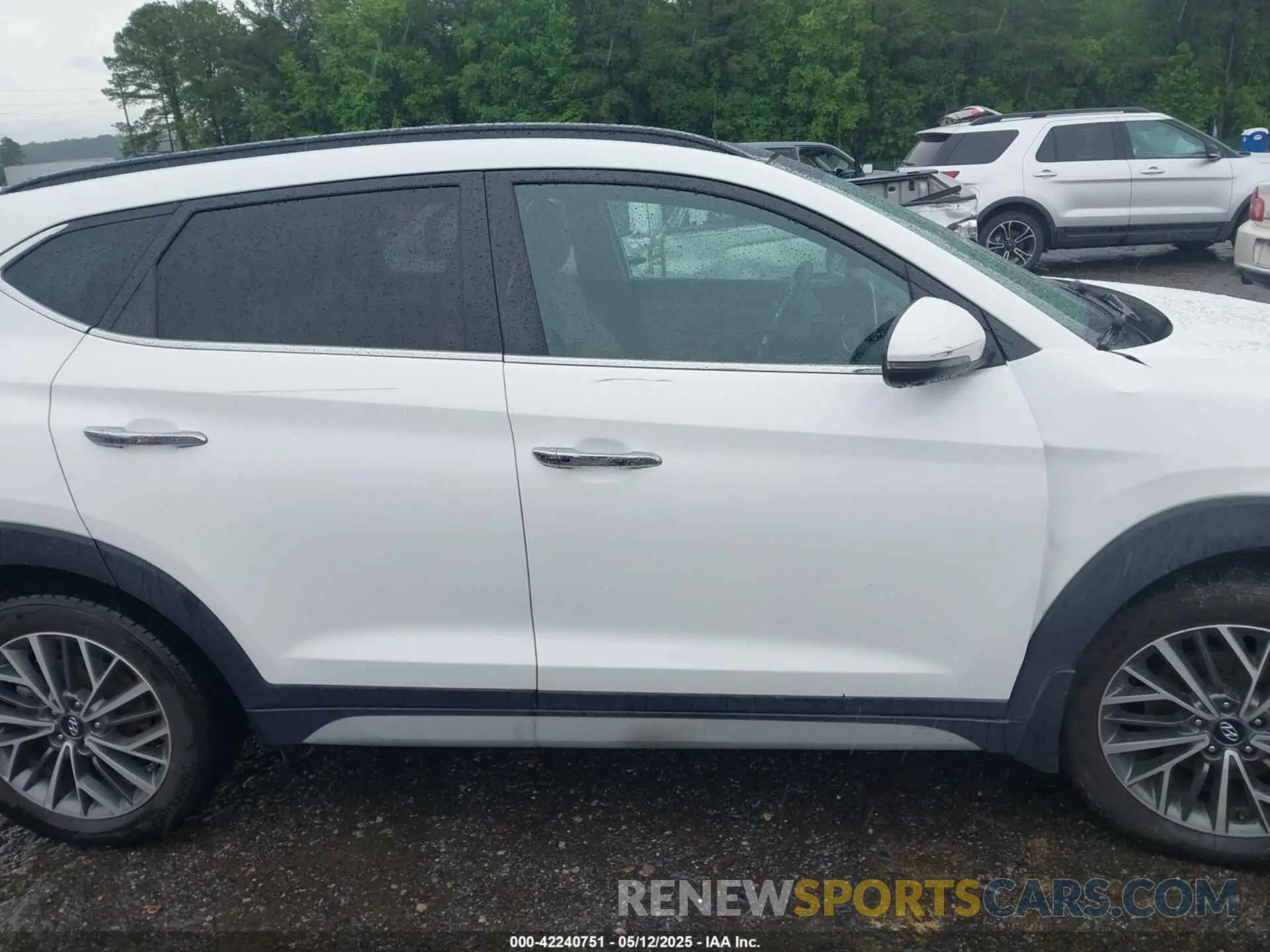 13 fotografías del automóvil dañado KM8J33AL8KU903140 HYUNDAI TUCSON 2019