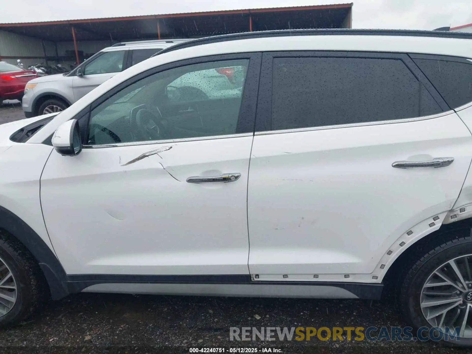 14 fotografías del automóvil dañado KM8J33AL8KU903140 HYUNDAI TUCSON 2019
