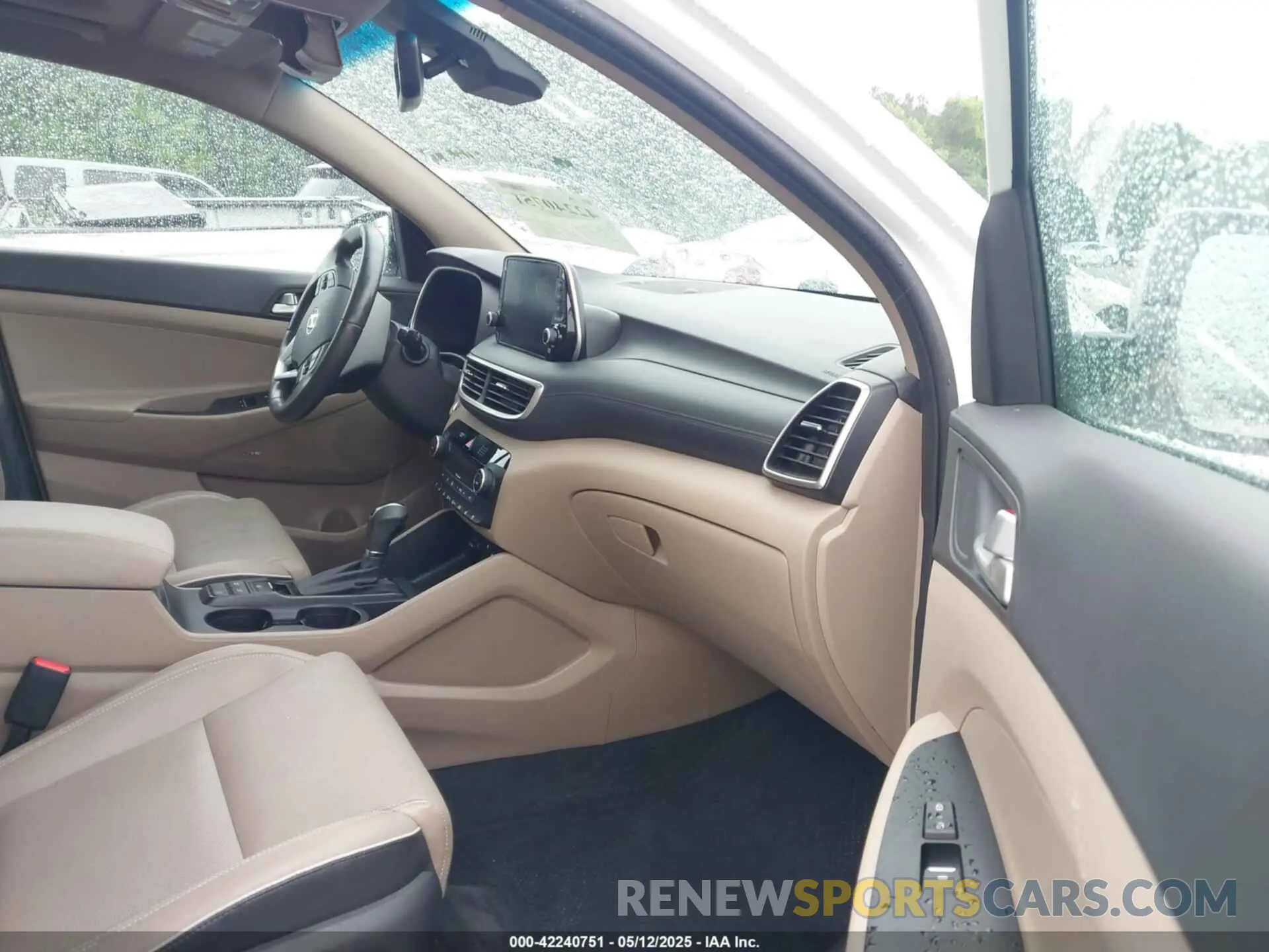 5 fotografías del automóvil dañado KM8J33AL8KU903140 HYUNDAI TUCSON 2019