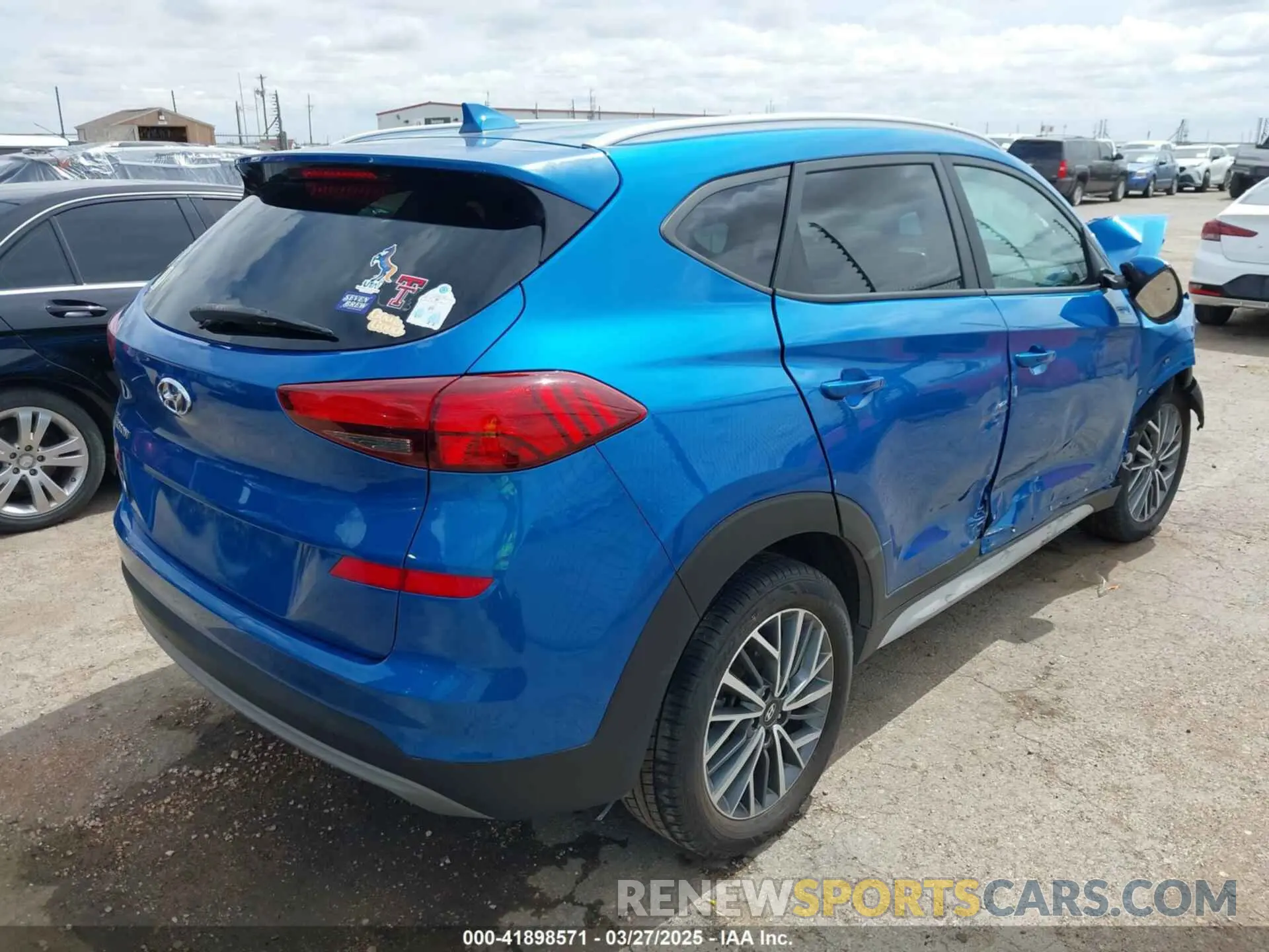 4 fotografías del automóvil dañado KM8J33AL9KU011513 HYUNDAI TUCSON 2019