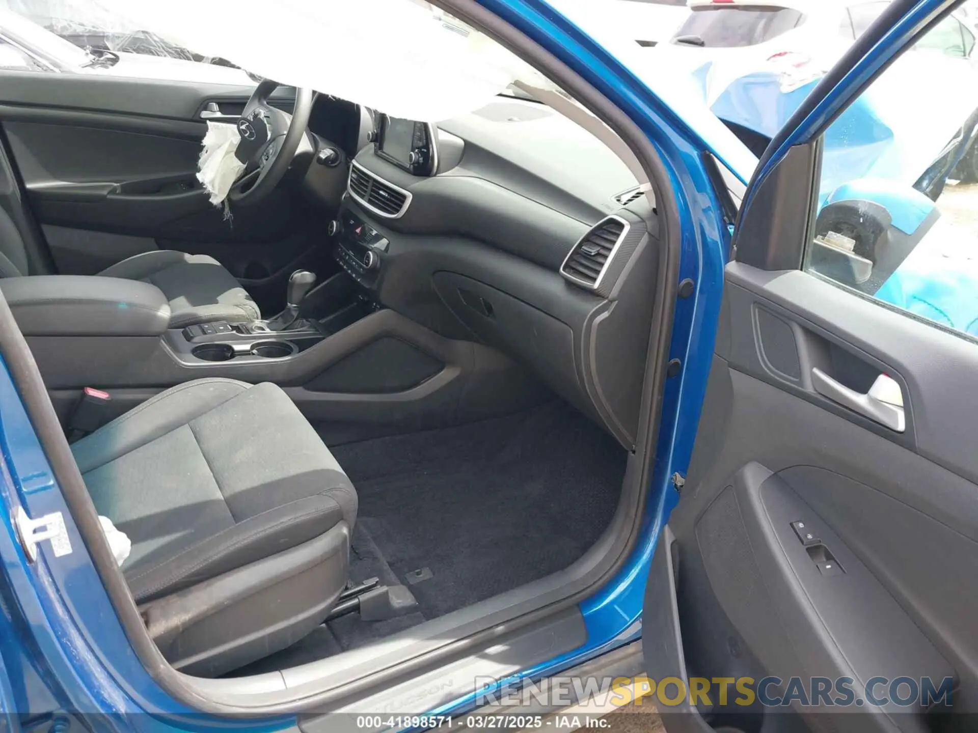 5 fotografías del automóvil dañado KM8J33AL9KU011513 HYUNDAI TUCSON 2019