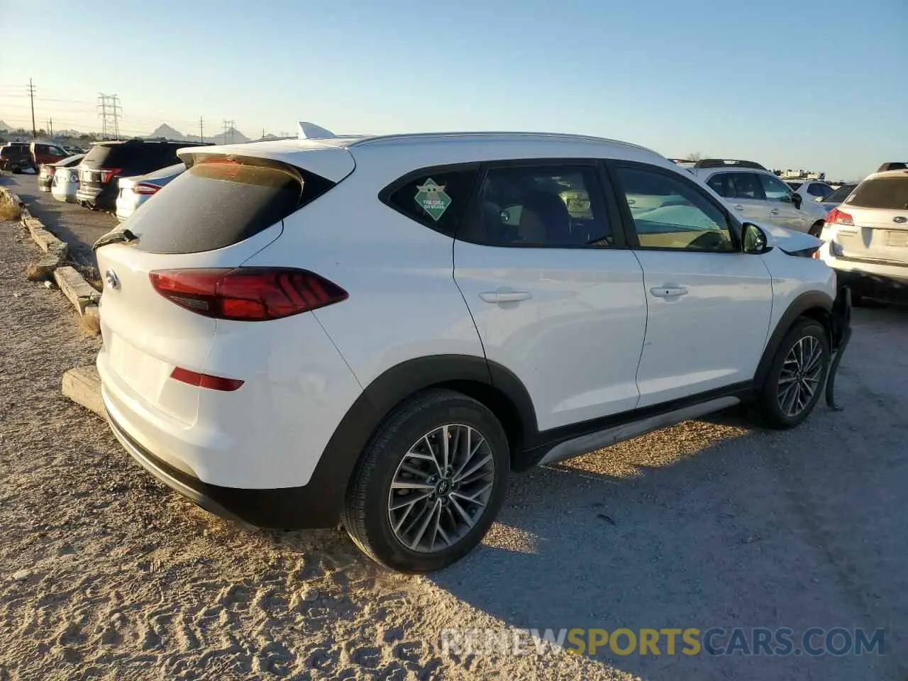 3 fotografías del automóvil dañado KM8J33AL9KU052689 HYUNDAI TUCSON 2019