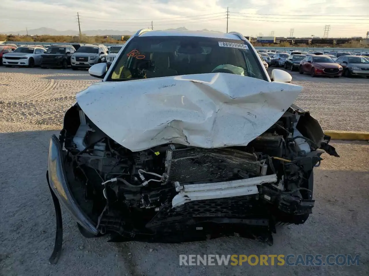 5 fotografías del automóvil dañado KM8J33AL9KU052689 HYUNDAI TUCSON 2019
