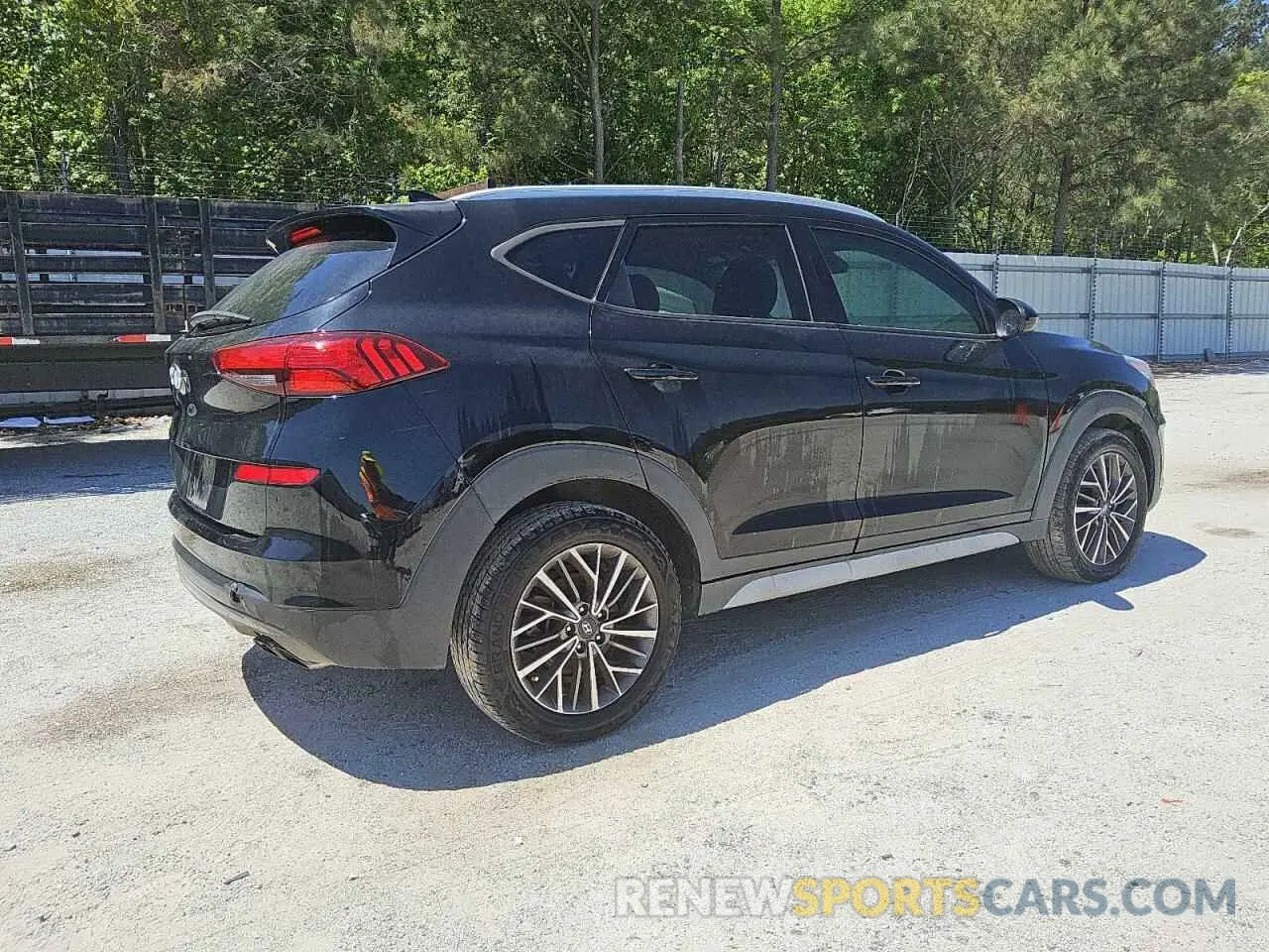 3 fotografías del automóvil dañado KM8J33ALXKU842910 HYUNDAI TUCSON 2019