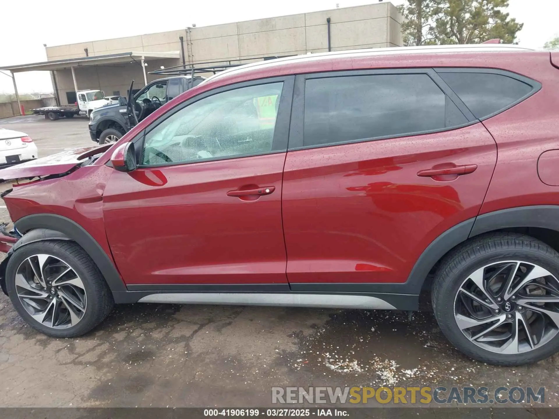 15 fotografías del automóvil dañado KM8J33ALXKU855608 HYUNDAI TUCSON 2019
