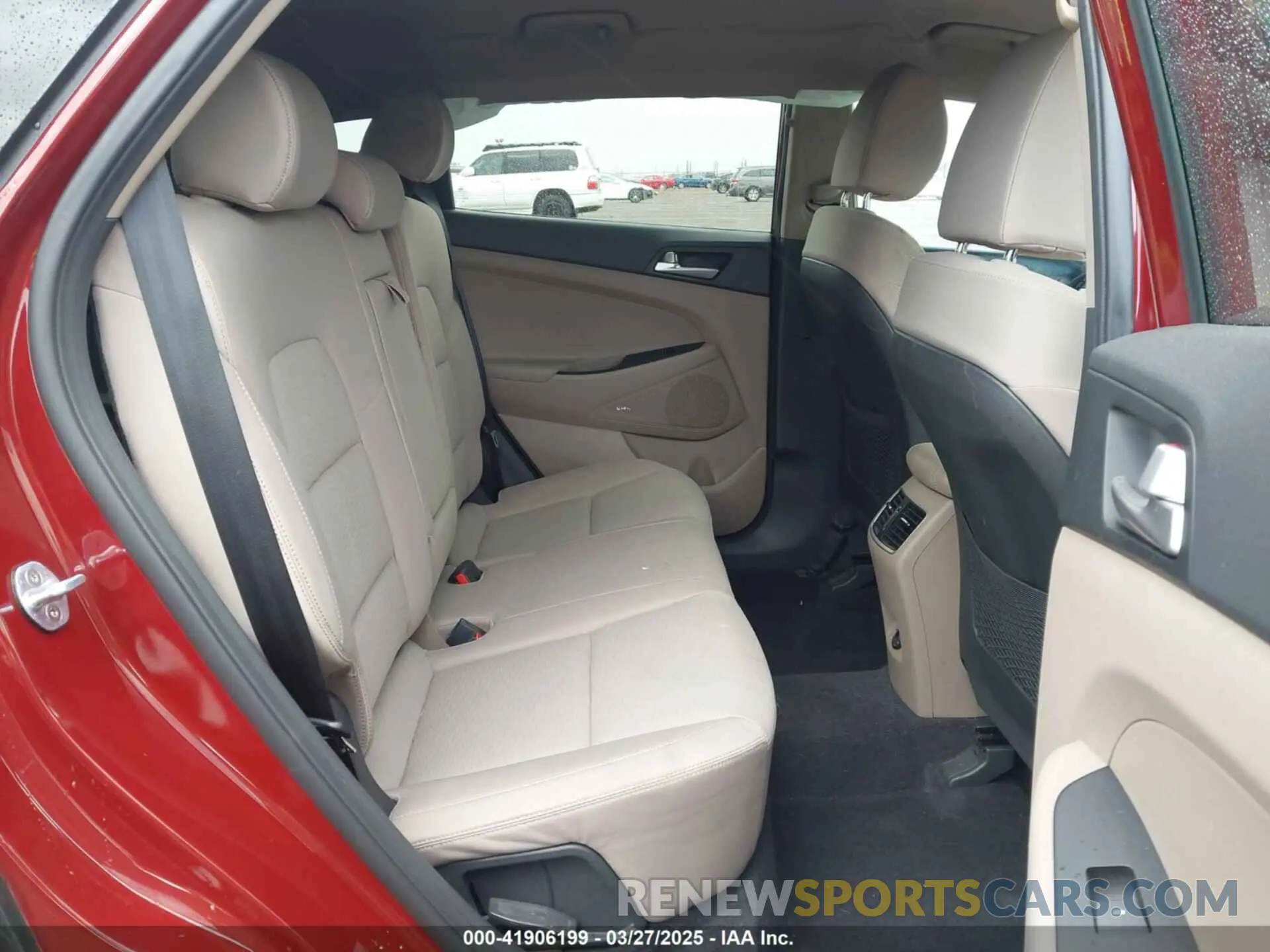 8 fotografías del automóvil dañado KM8J33ALXKU855608 HYUNDAI TUCSON 2019
