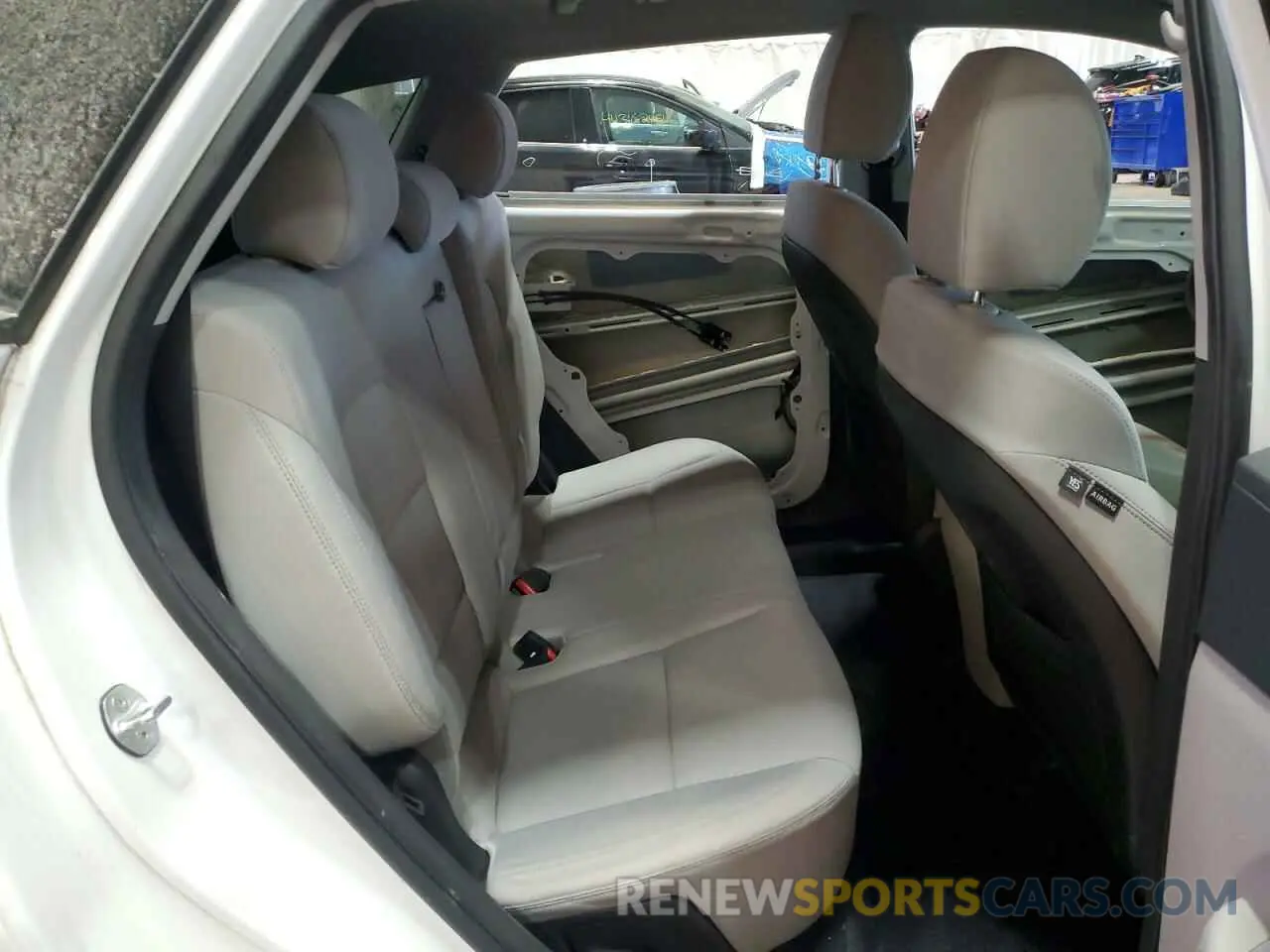11 fotografías del automóvil dañado KM8J3CA45KU060121 HYUNDAI TUCSON 2019