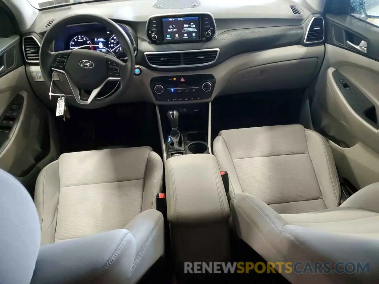 8 fotografías del automóvil dañado KM8J3CA46KU851435 HYUNDAI TUCSON 2019